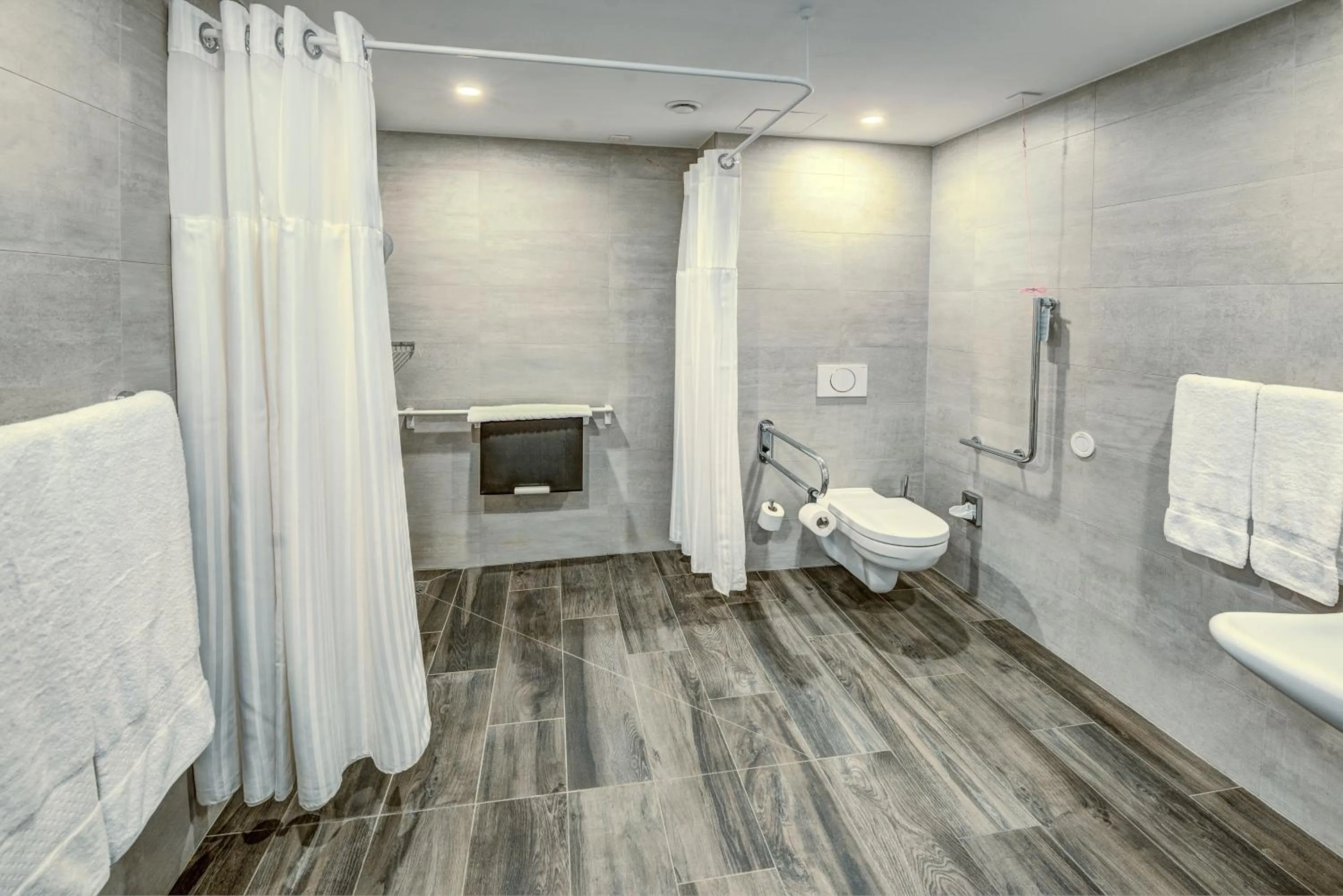 Bathroom in Hilton Garden Inn Wiener Neustadt