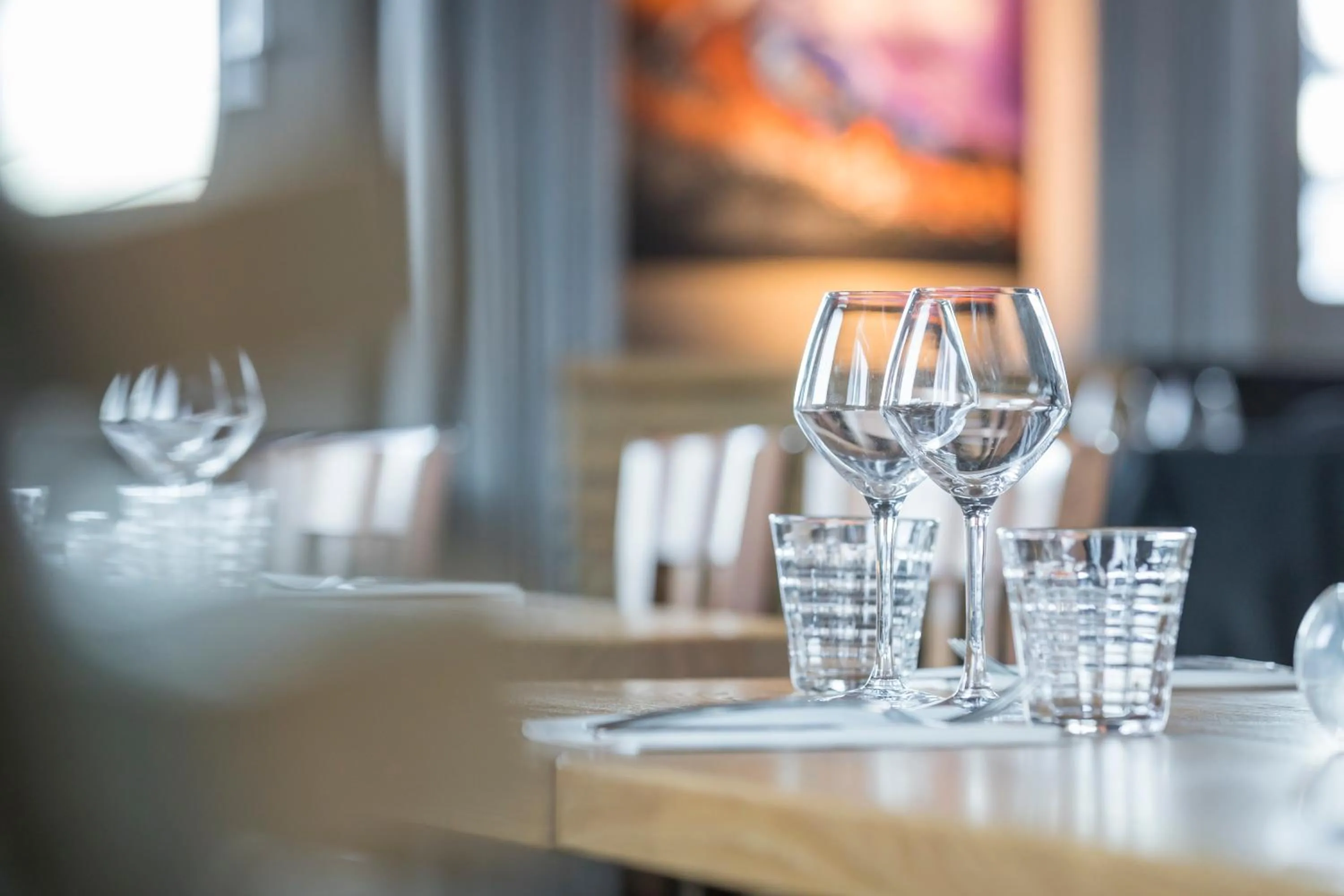 Food and drinks in Hillary Hotel