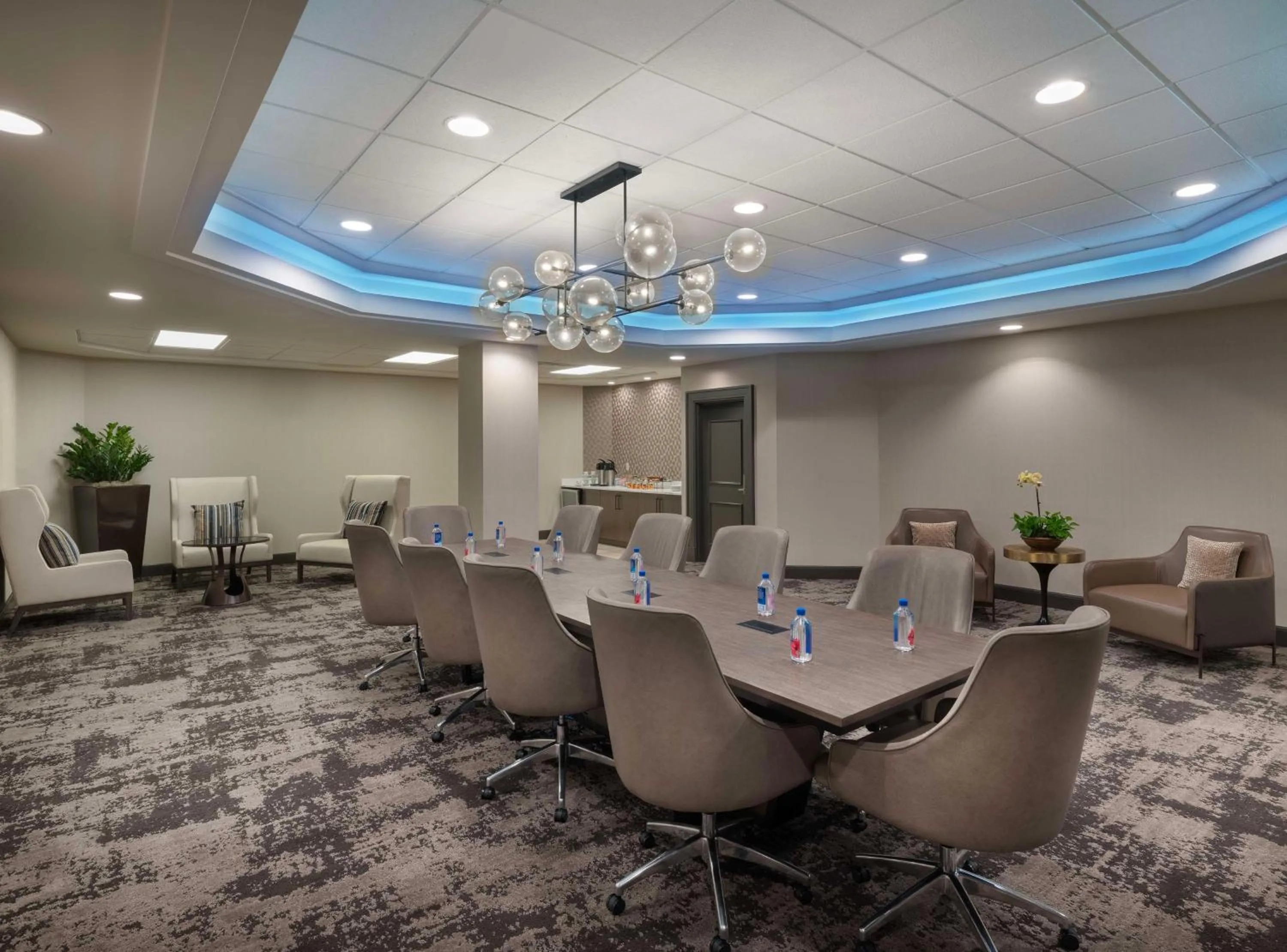 Meeting/conference room in Hilton Indianapolis Hotel & Suites