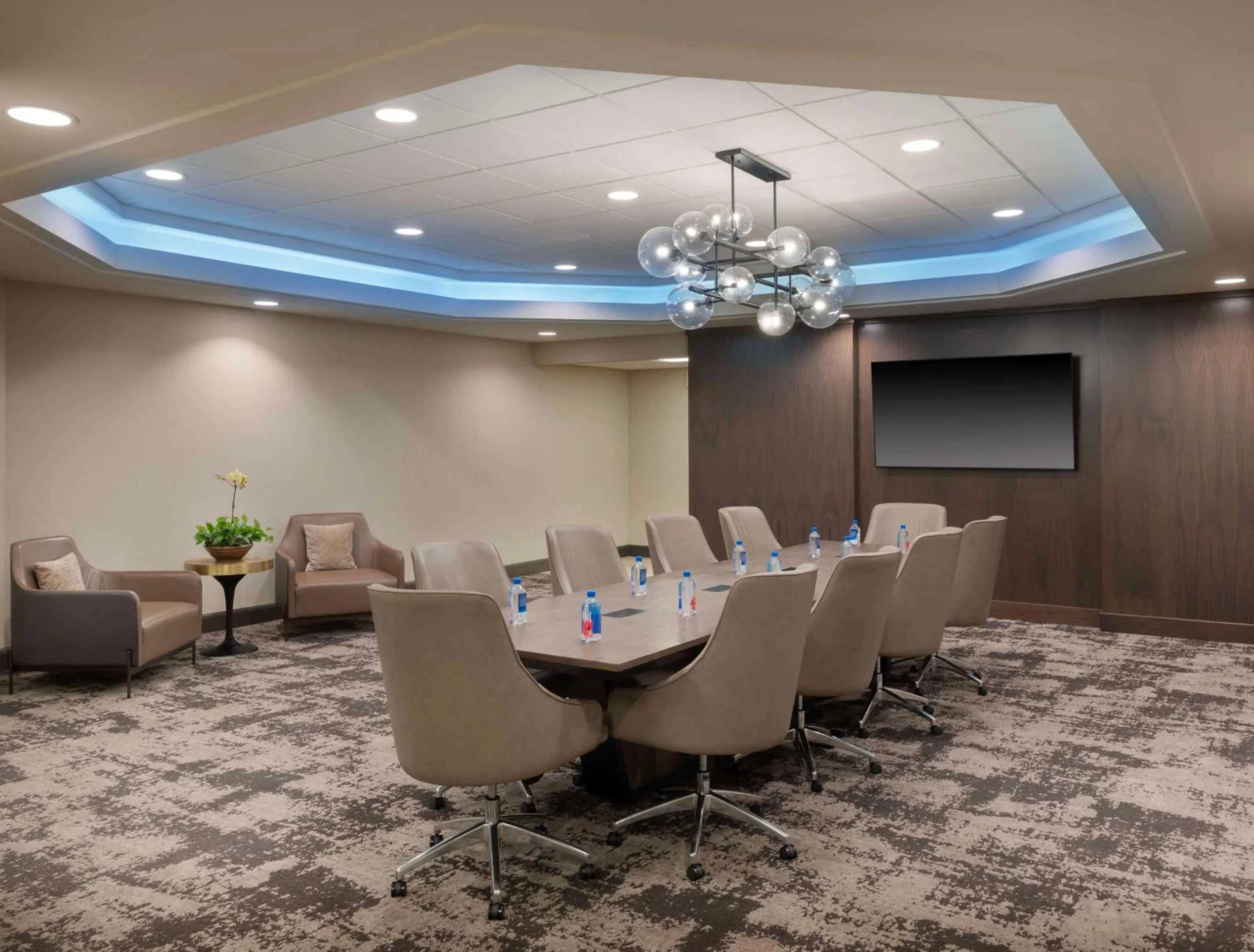Meeting/conference room in Hilton Indianapolis Hotel & Suites