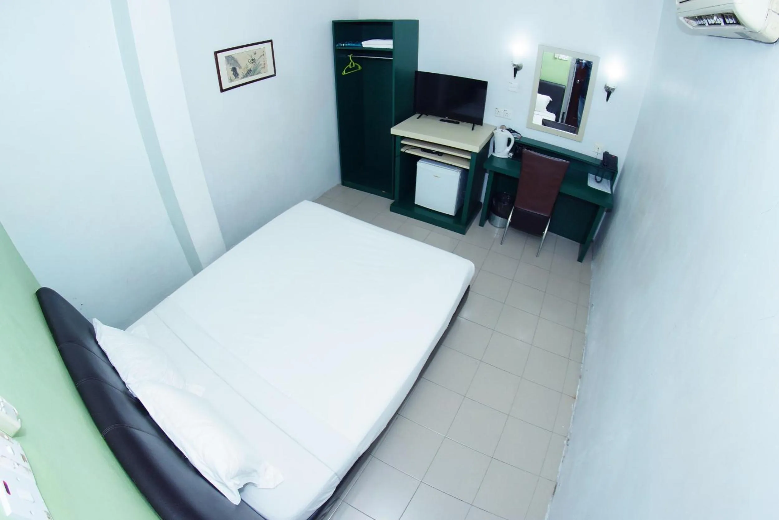 Bed in Dowifi Hotel -Self Service Kiosk