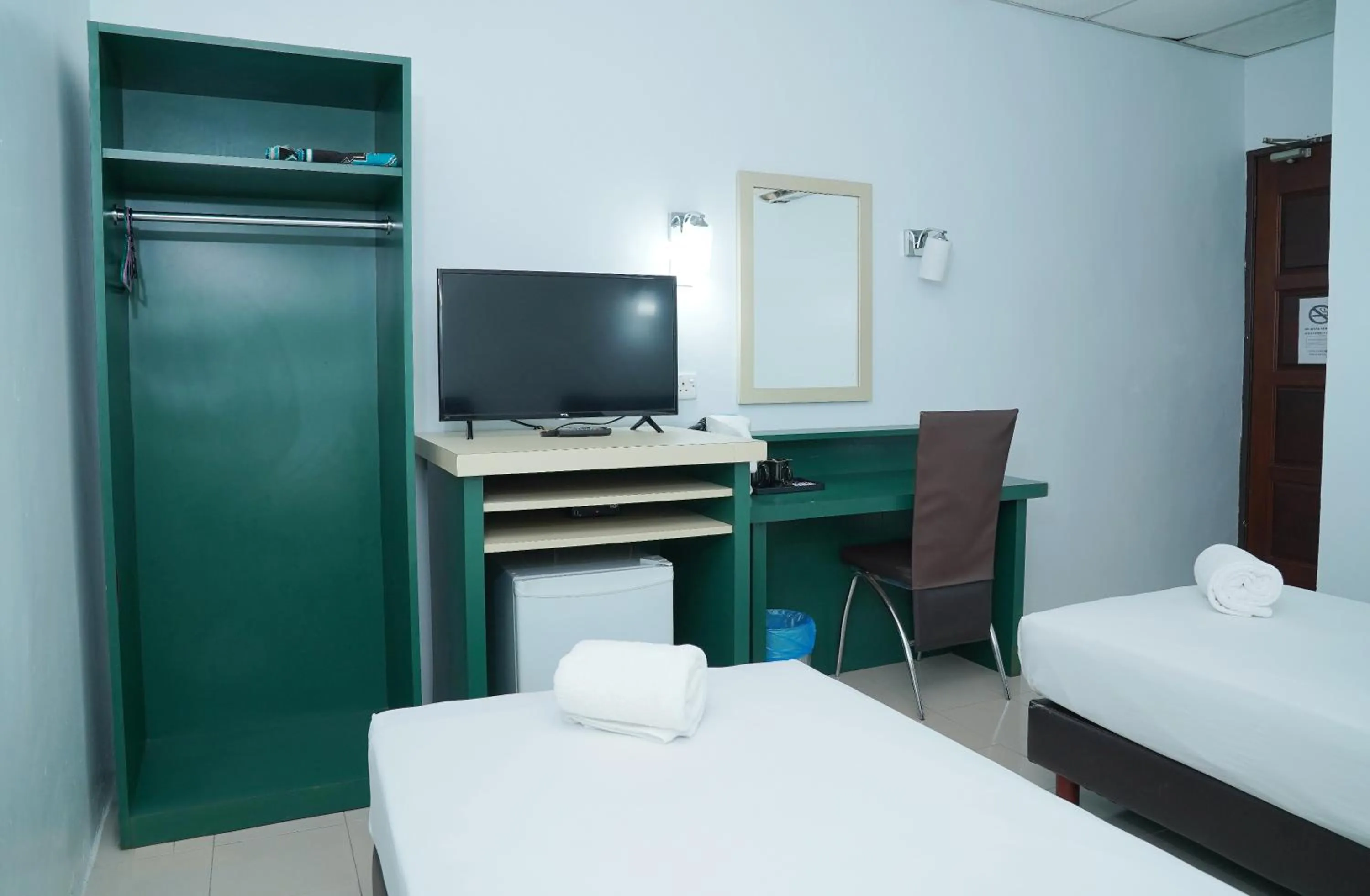 Bed in Dowifi Hotel -Self Service Kiosk