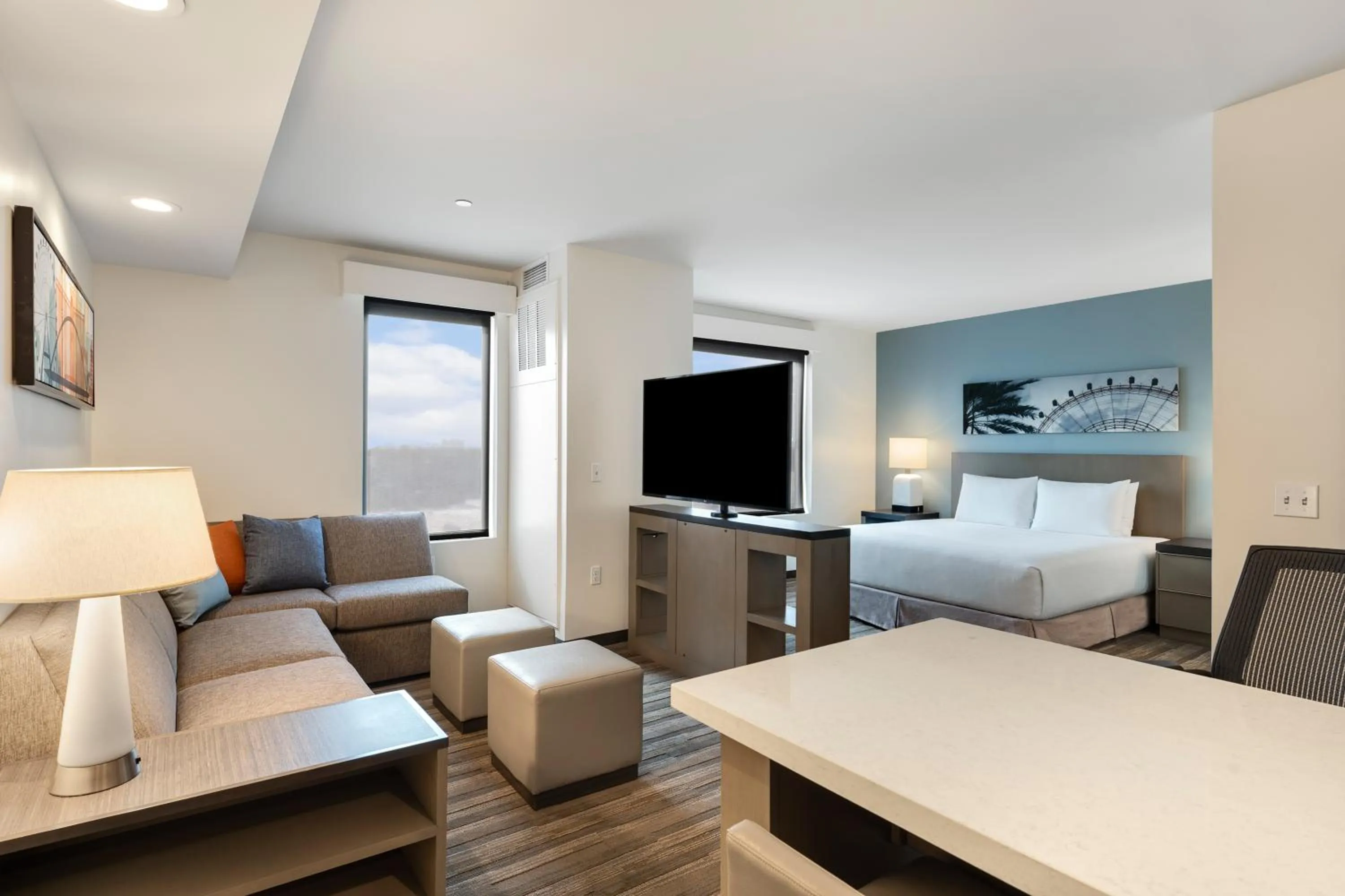 Bed in Hyatt House Orlando International Drive