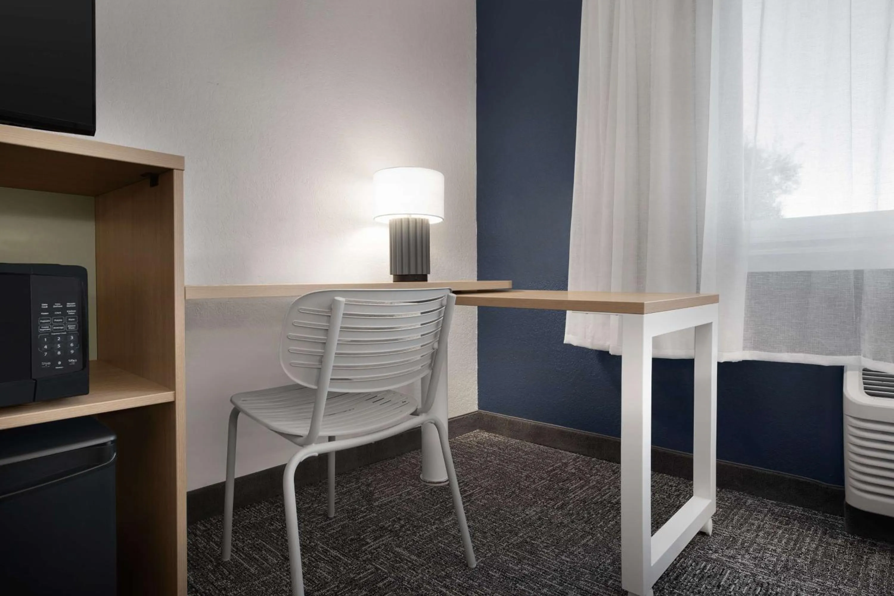 Bedroom in Spark by Hilton San Jose Airport