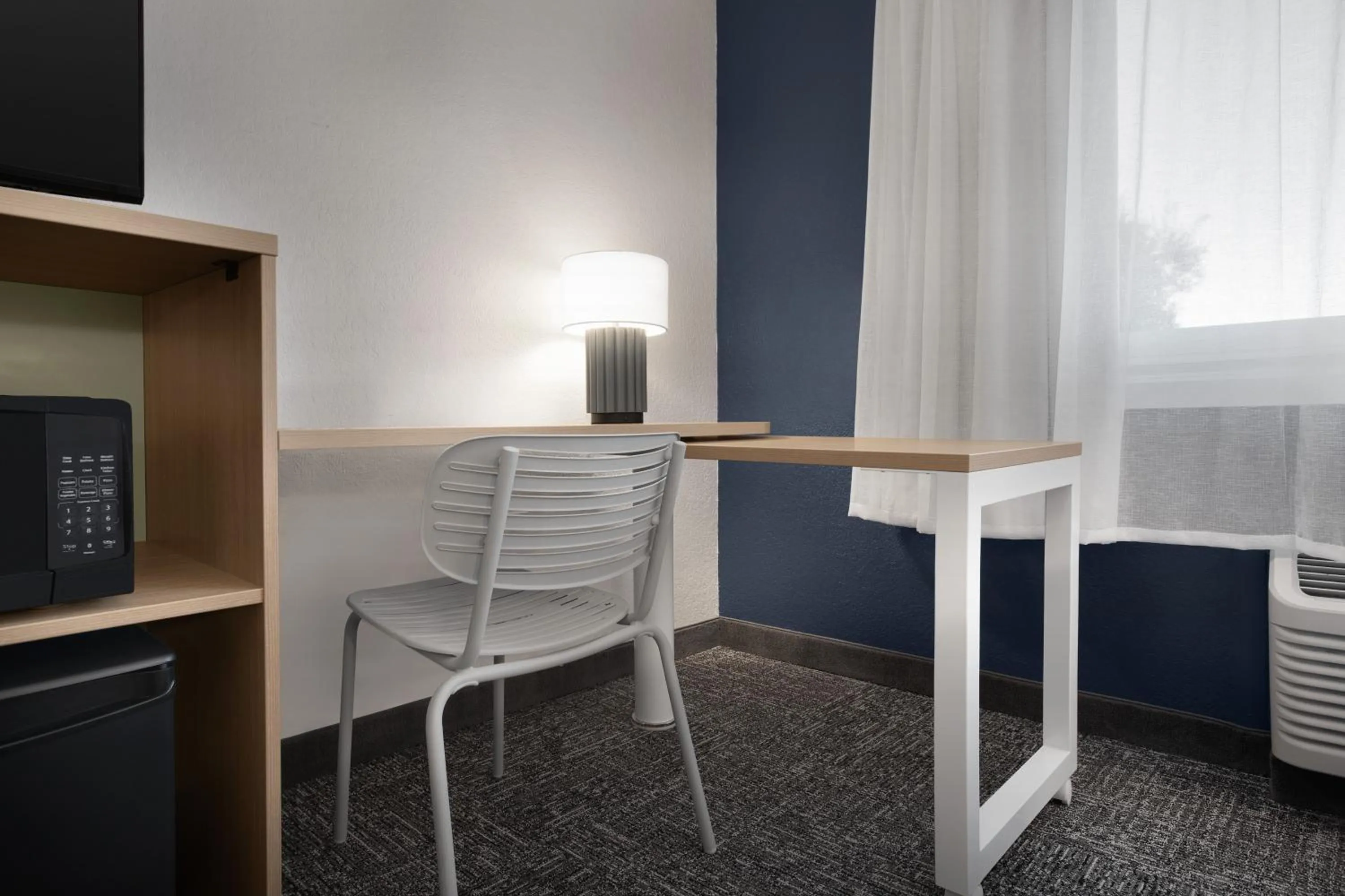 Living room in Spark by Hilton San Jose Airport