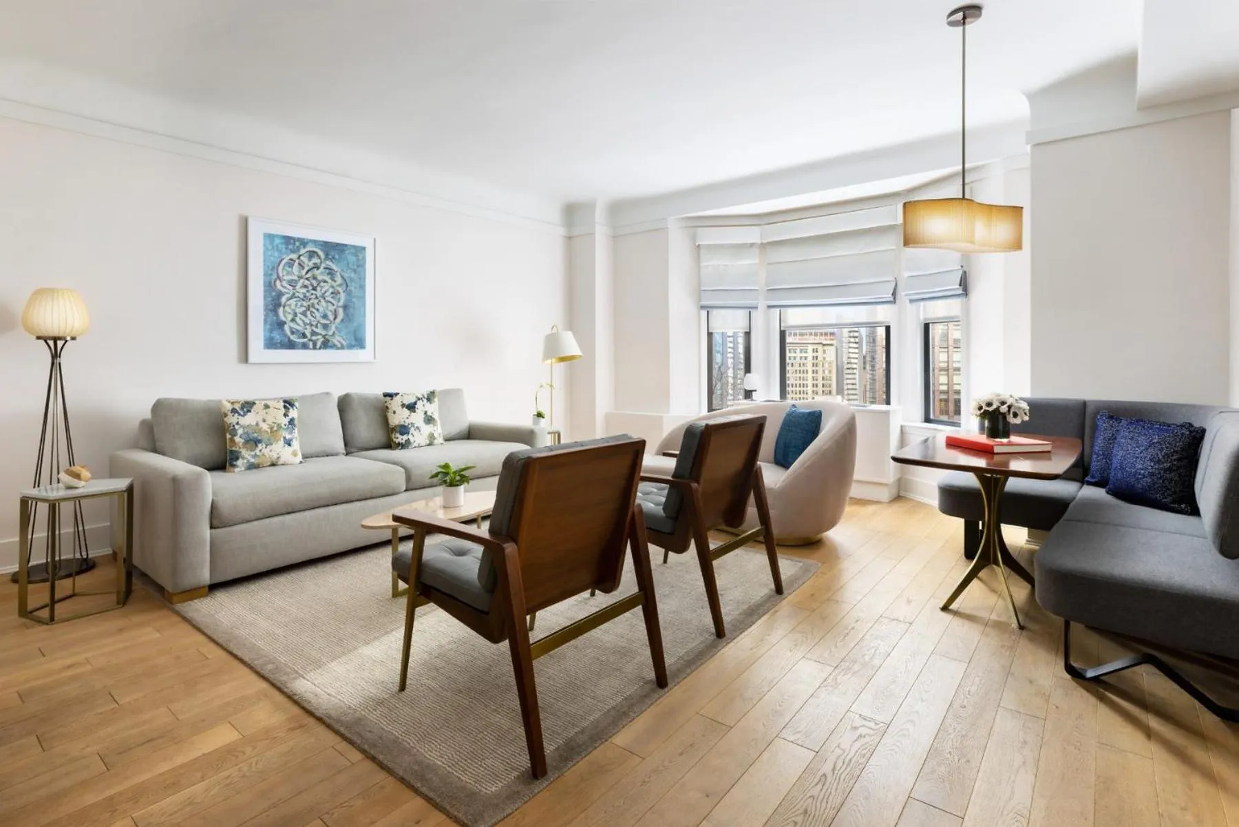 Living room in Hotel Seville NoMad - The Unbound Collection by Hyatt