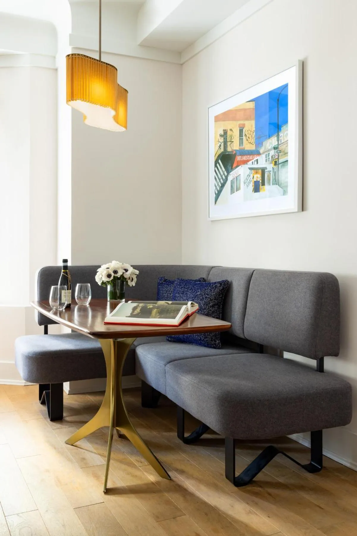 Living room in Hotel Seville NoMad - The Unbound Collection by Hyatt