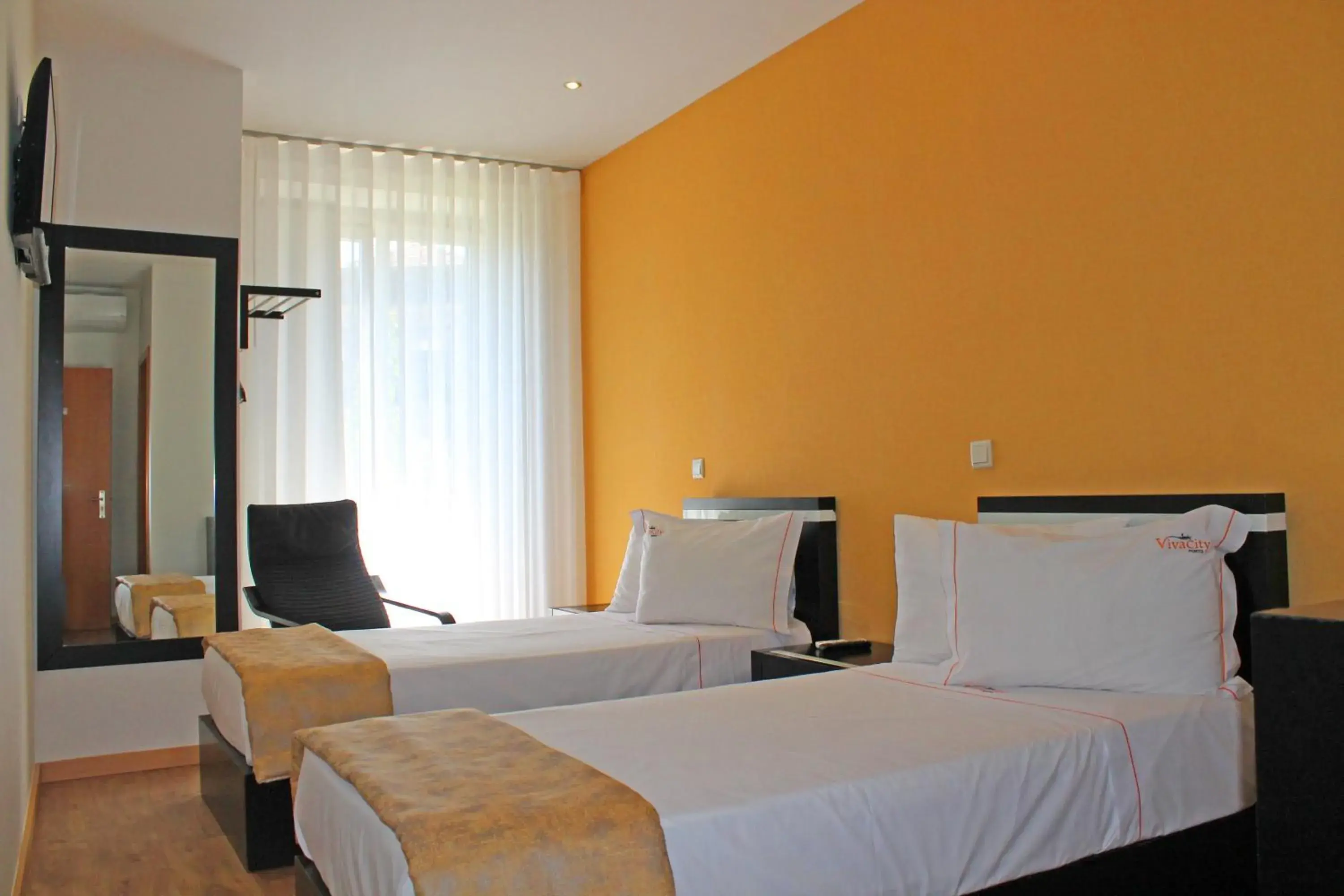 Superior Double or Twin Room with Balcony in Vivacity Porto - Rooms & Apartments Superior Double or Twin Room with Balcony in Vivacity Porto - Rooms & Apartments
