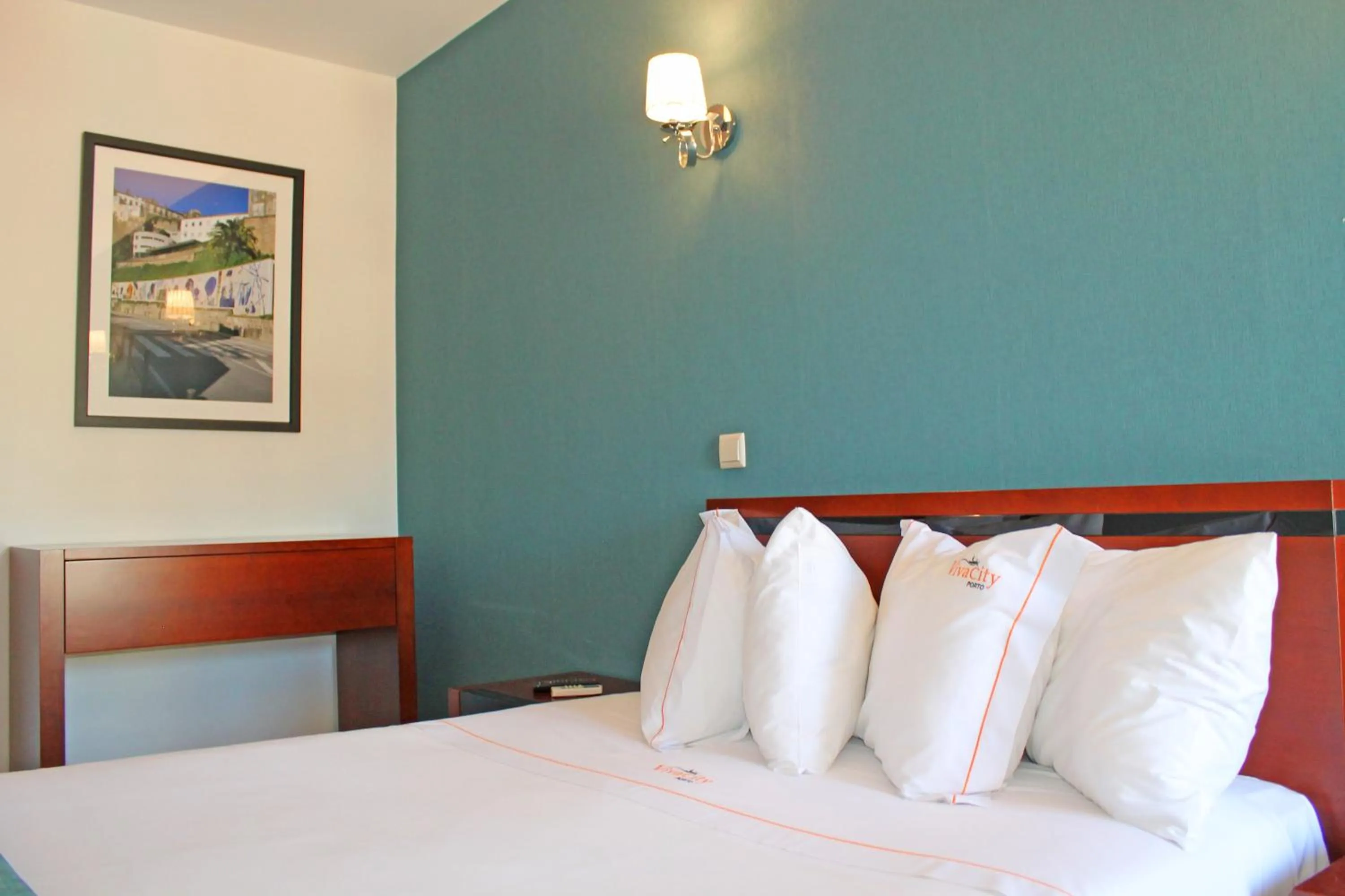Bedroom, Bed in Vivacity Porto - Rooms & Apartments