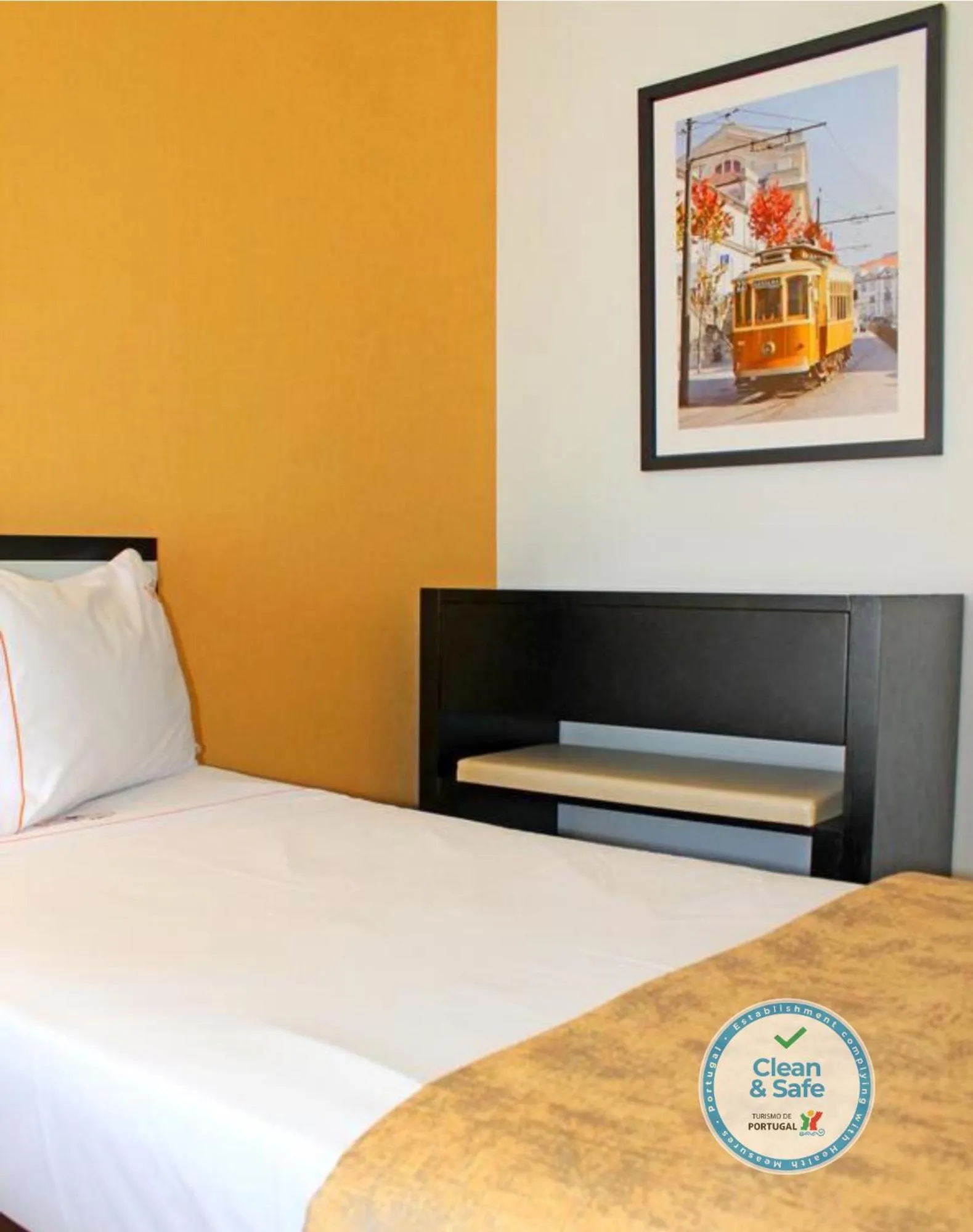 Photo of the whole room, Bed in Vivacity Porto - Rooms & Apartments