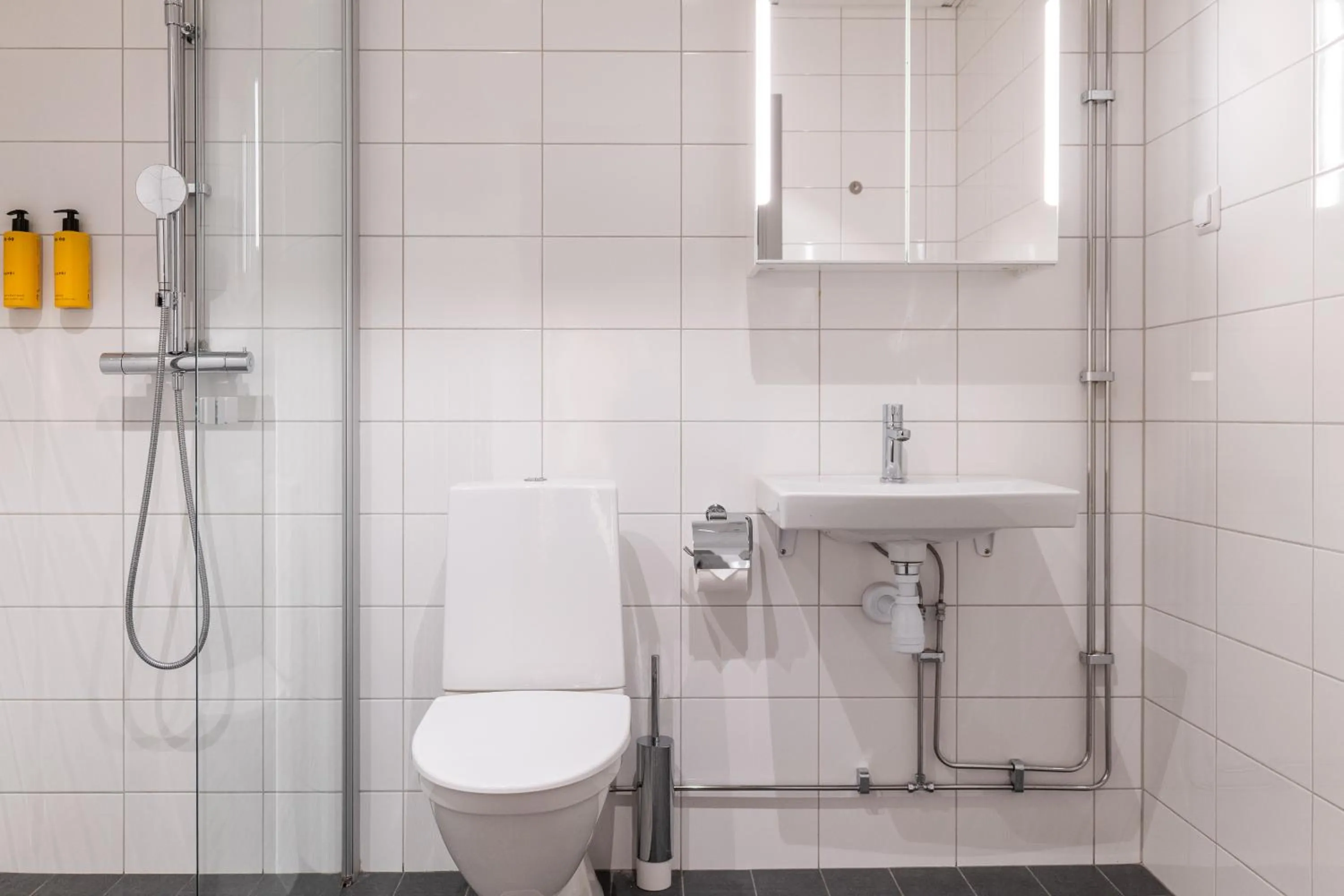 Shower in Good Morning Sollentuna