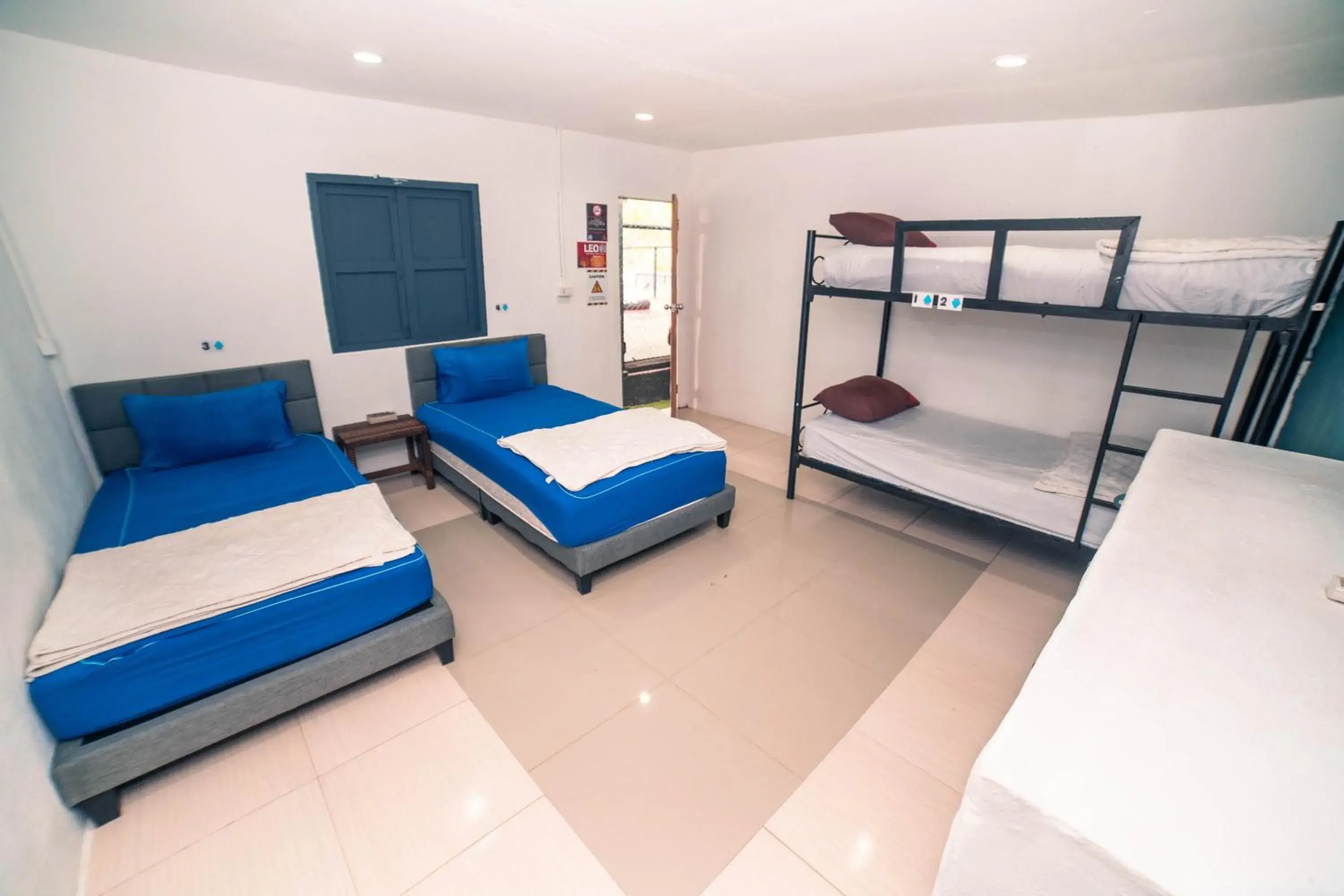 Bed in 4-Bed Dormitory Room in Phangan Arena Hostel Bed in 4-Bed Dormitory Room in Phangan Arena Hostel