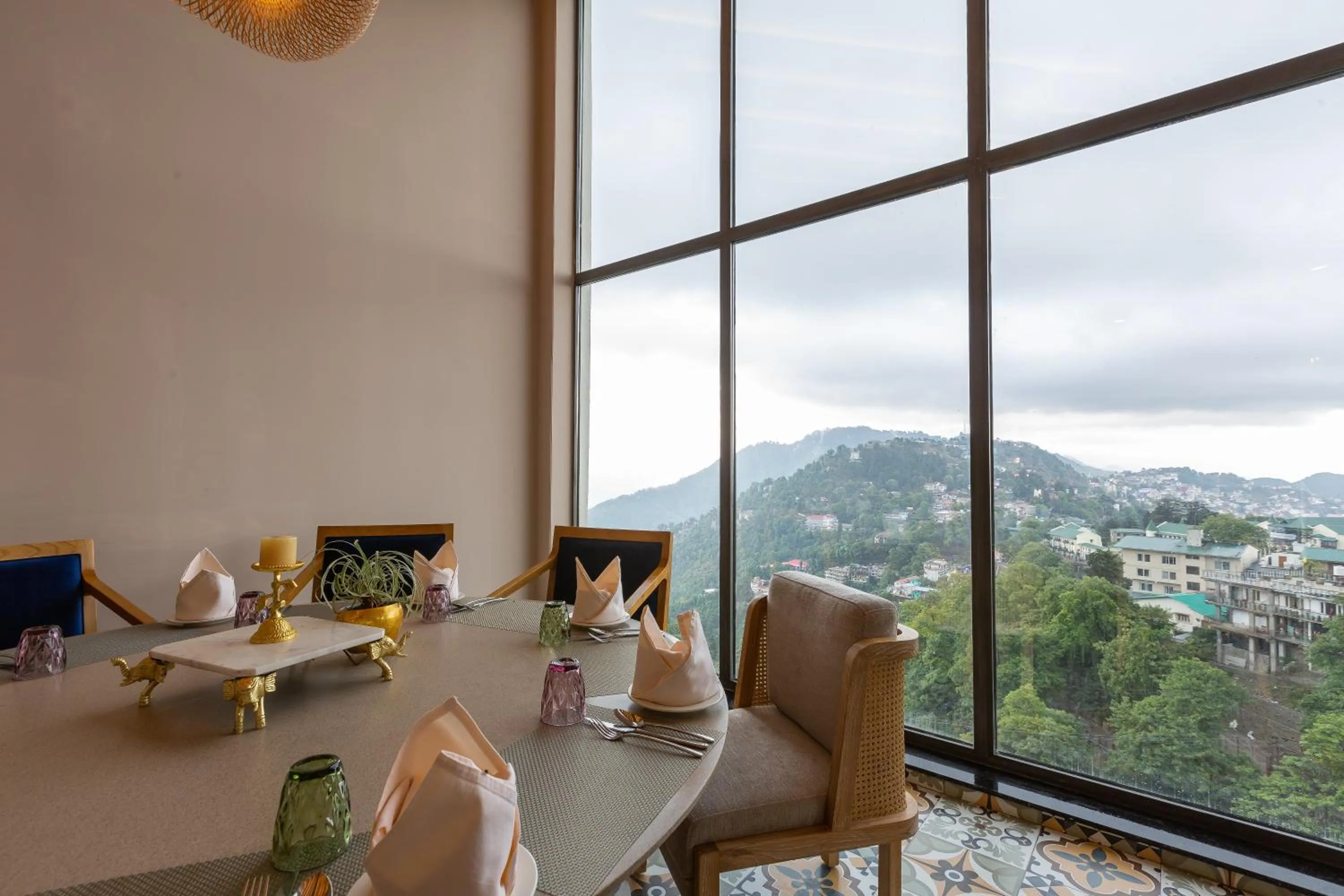 Restaurant/places to eat in The Oasis Mussoorie - A Member of Radisson Individuals