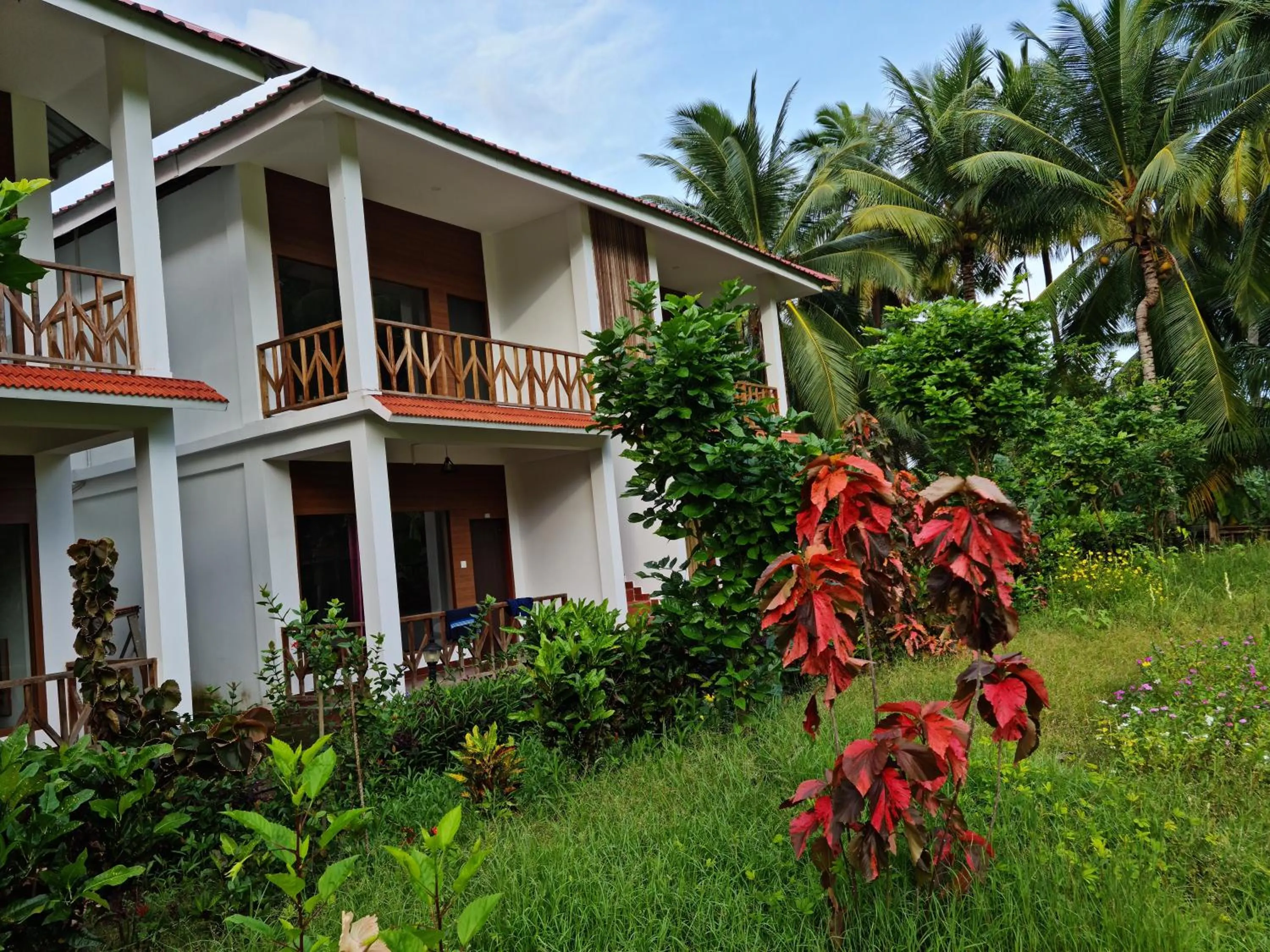 Property building in Hotel Exotica Squares