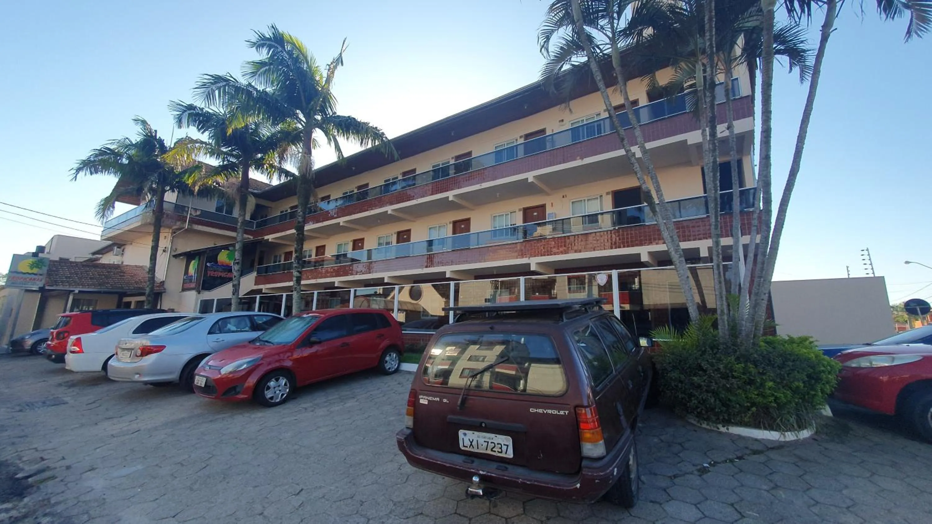 Property building in Tropicanas Hotel e Eventos
