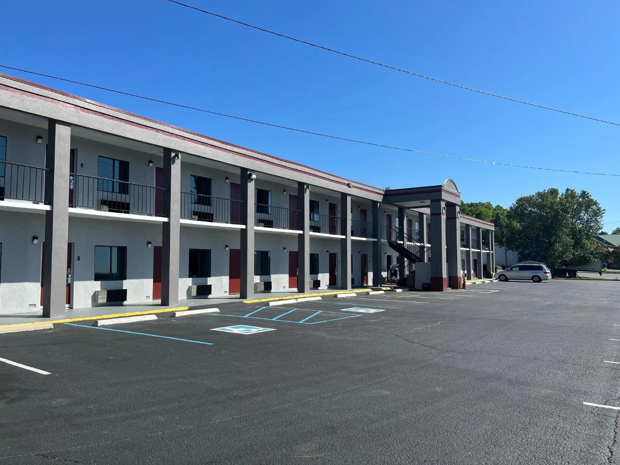 Property building in Red Roof Inn Kimball, TN I-24