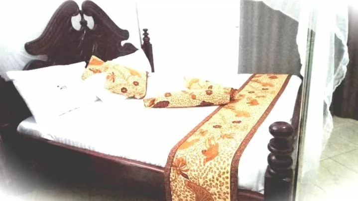Bed in Riverside Resort Hotel Kabale