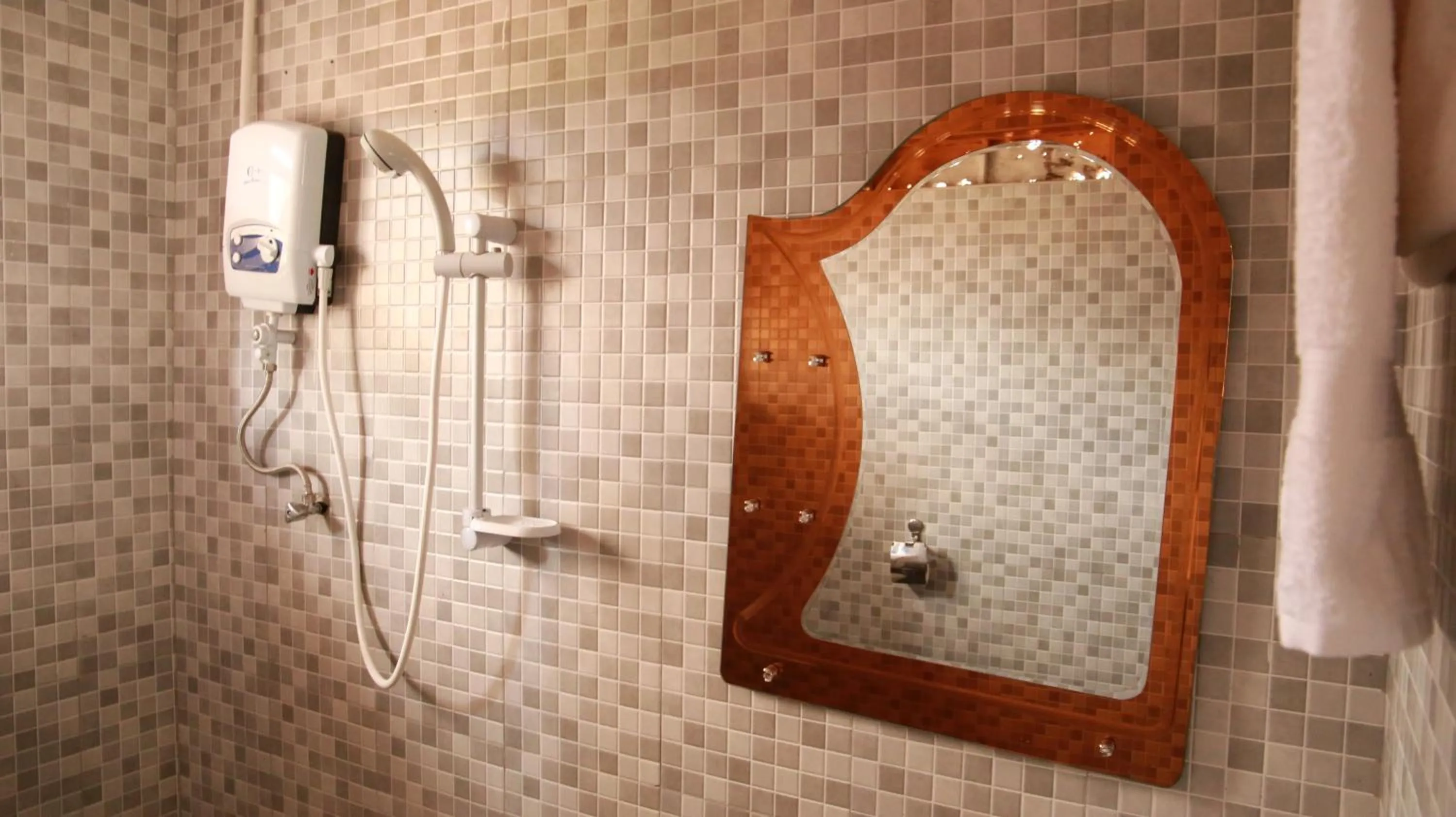 Shower in Riverside Resort Hotel Kabale
