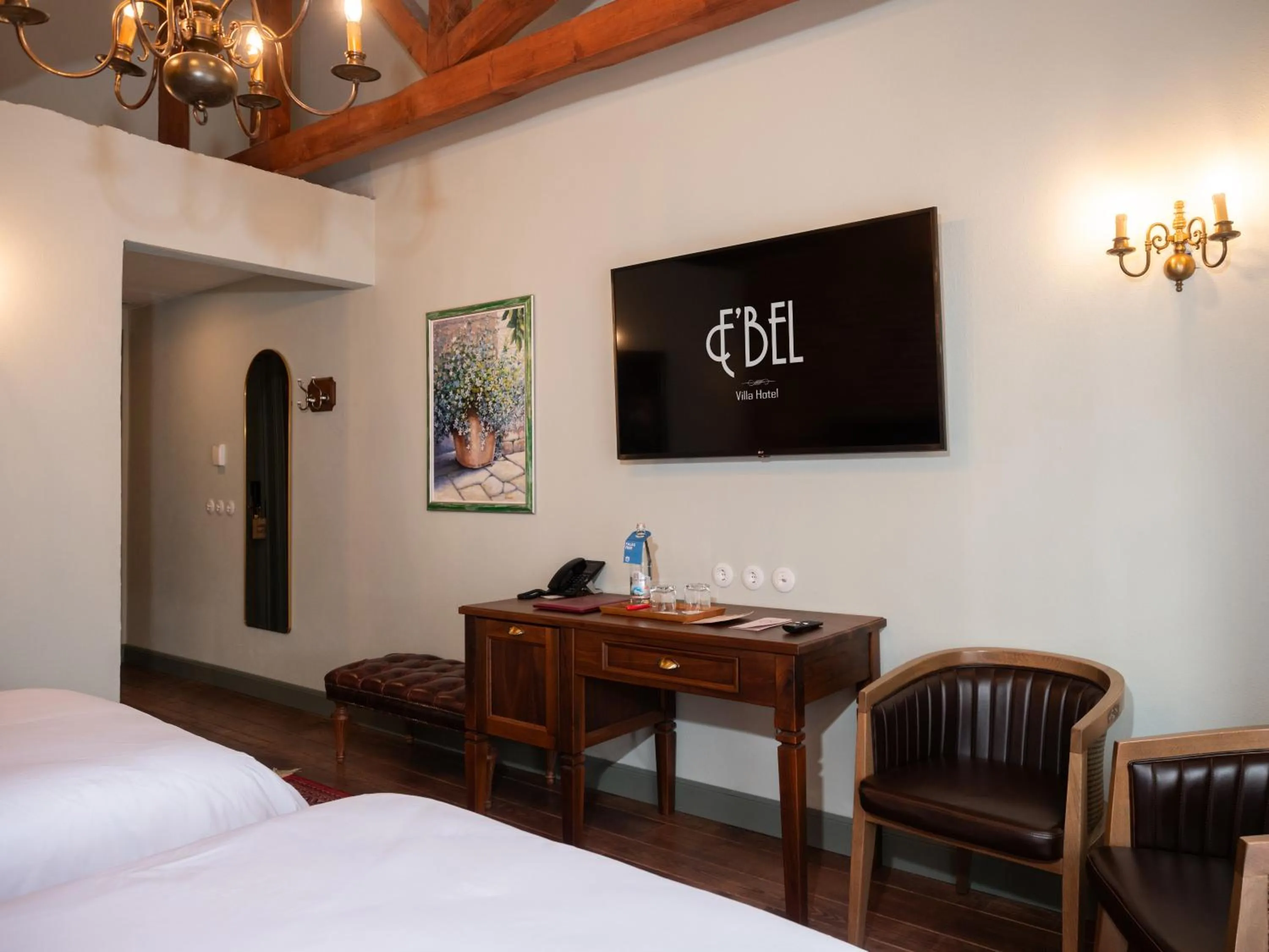 Photo of the whole room, Bed in Vila Ebel Hotel Pool & Spa