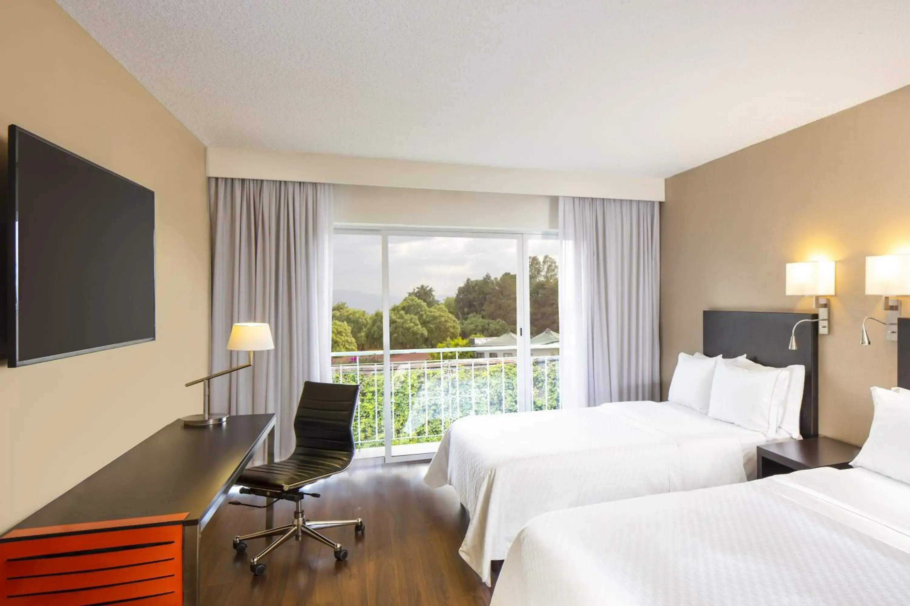 Room with a View, 2 Double in Fiesta Inn Ciudad de México Aeropuerto Room with a View, 2 Double in Fiesta Inn Ciudad de México Aeropuerto