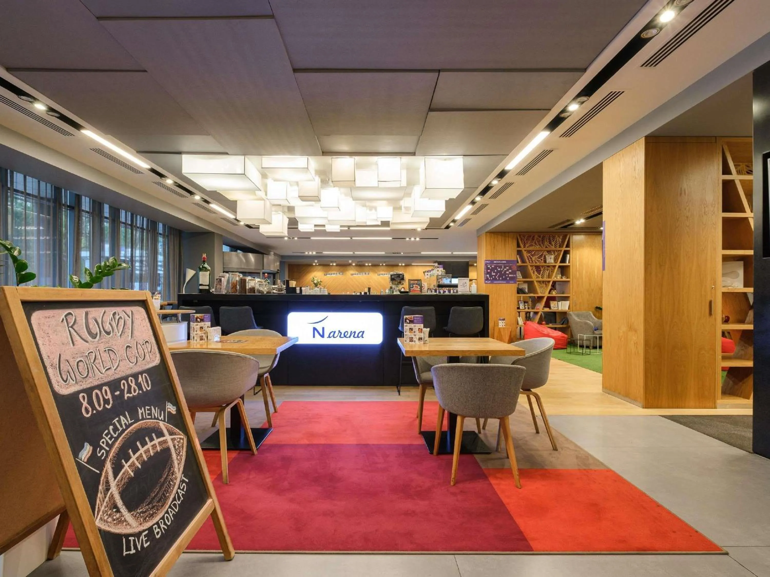 Lounge or bar in Novotel Almaty City Center