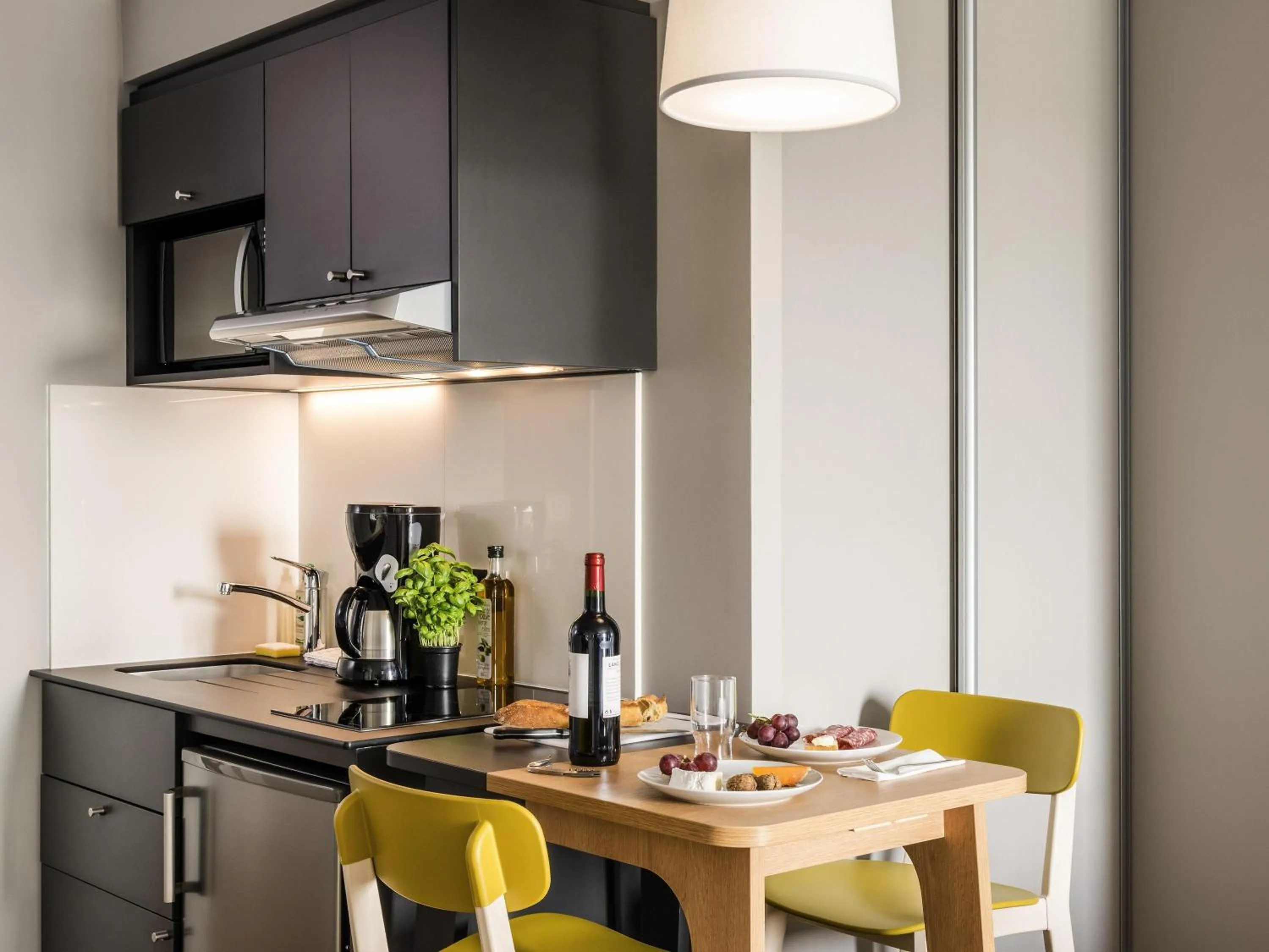 Bedroom in Aparthotel Adagio access Palaiseau Saclay