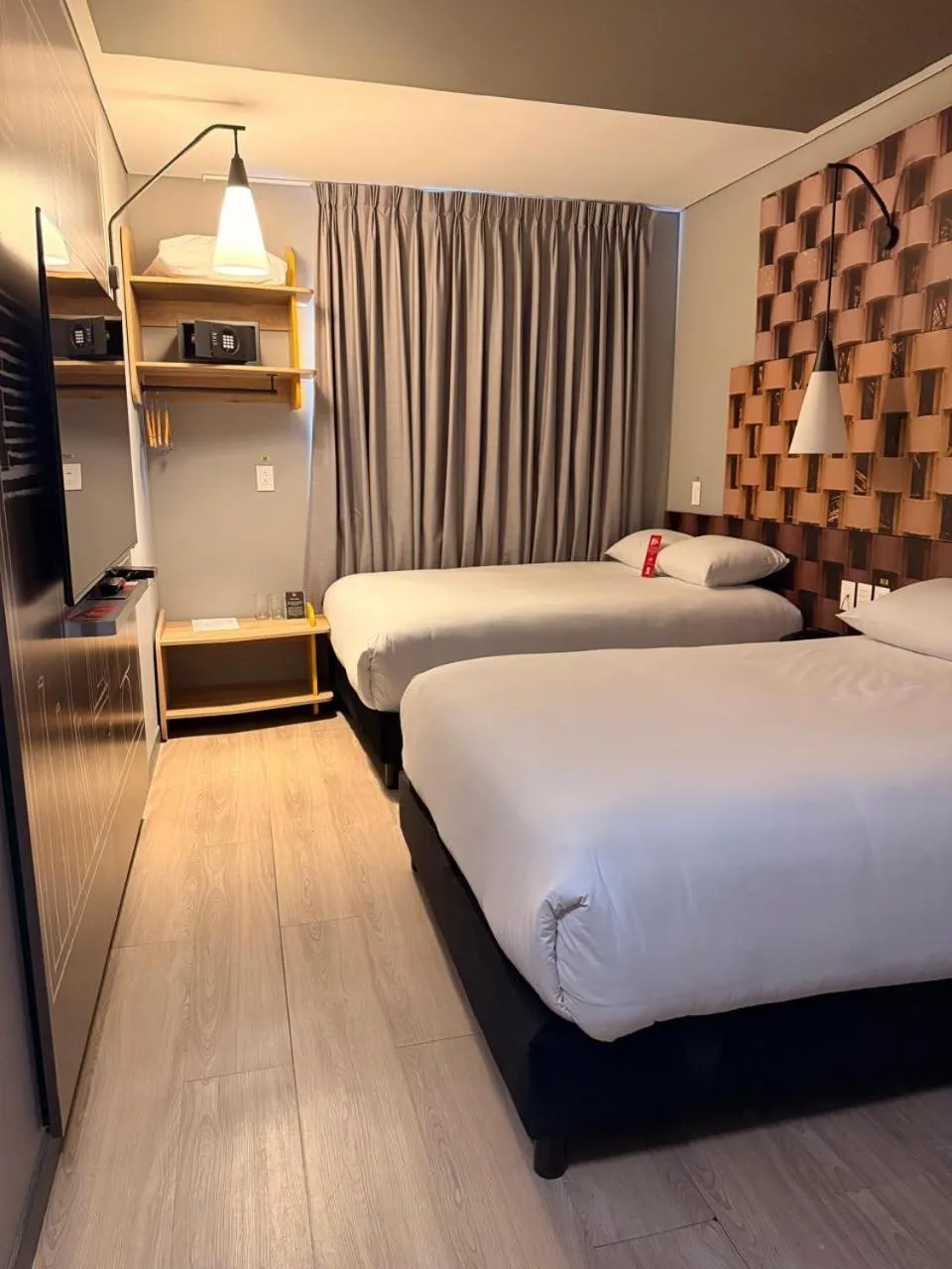 Property building, Bed in ibis Cucuta
