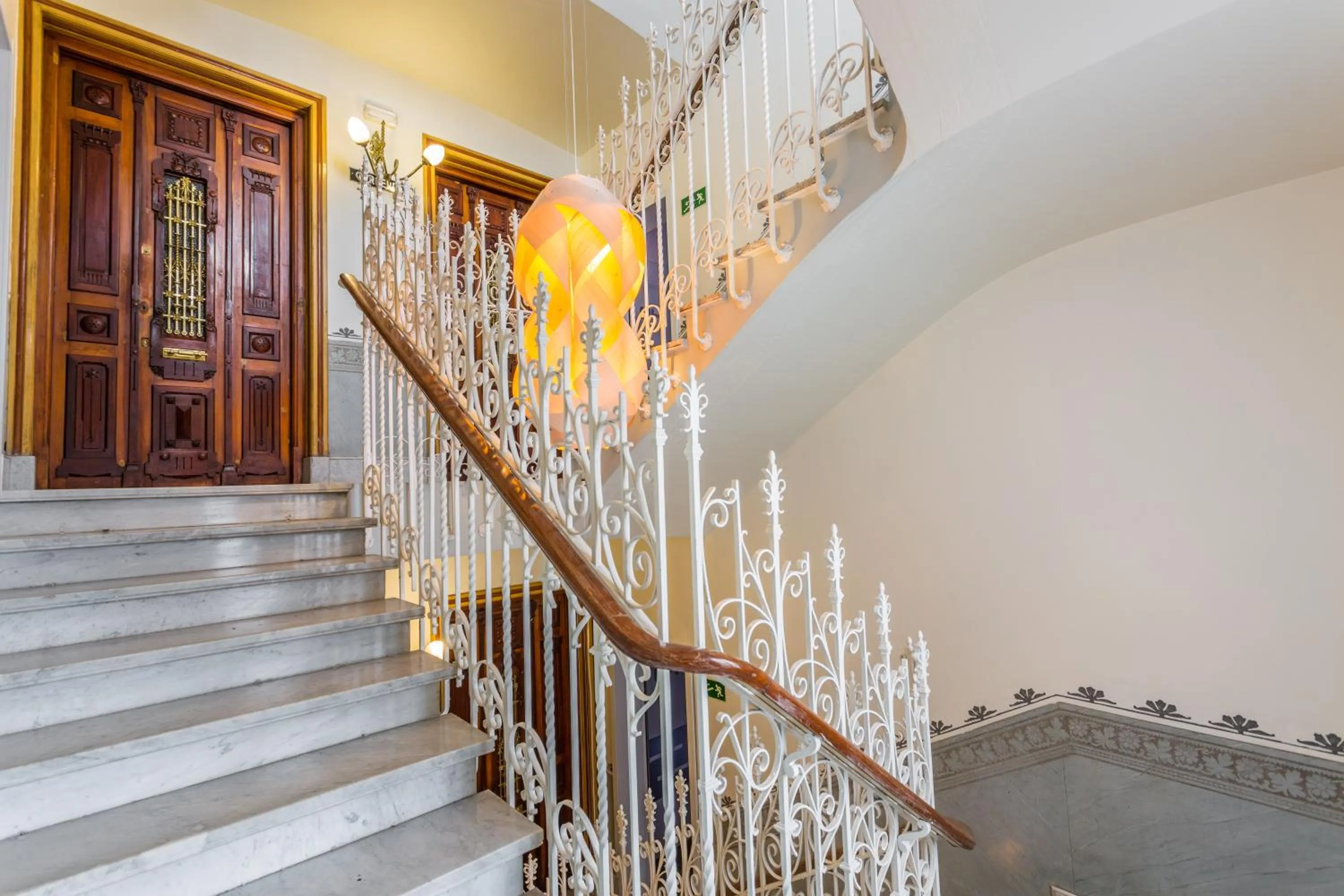 Decorative detail in Petit Palace Lealtad Plaza