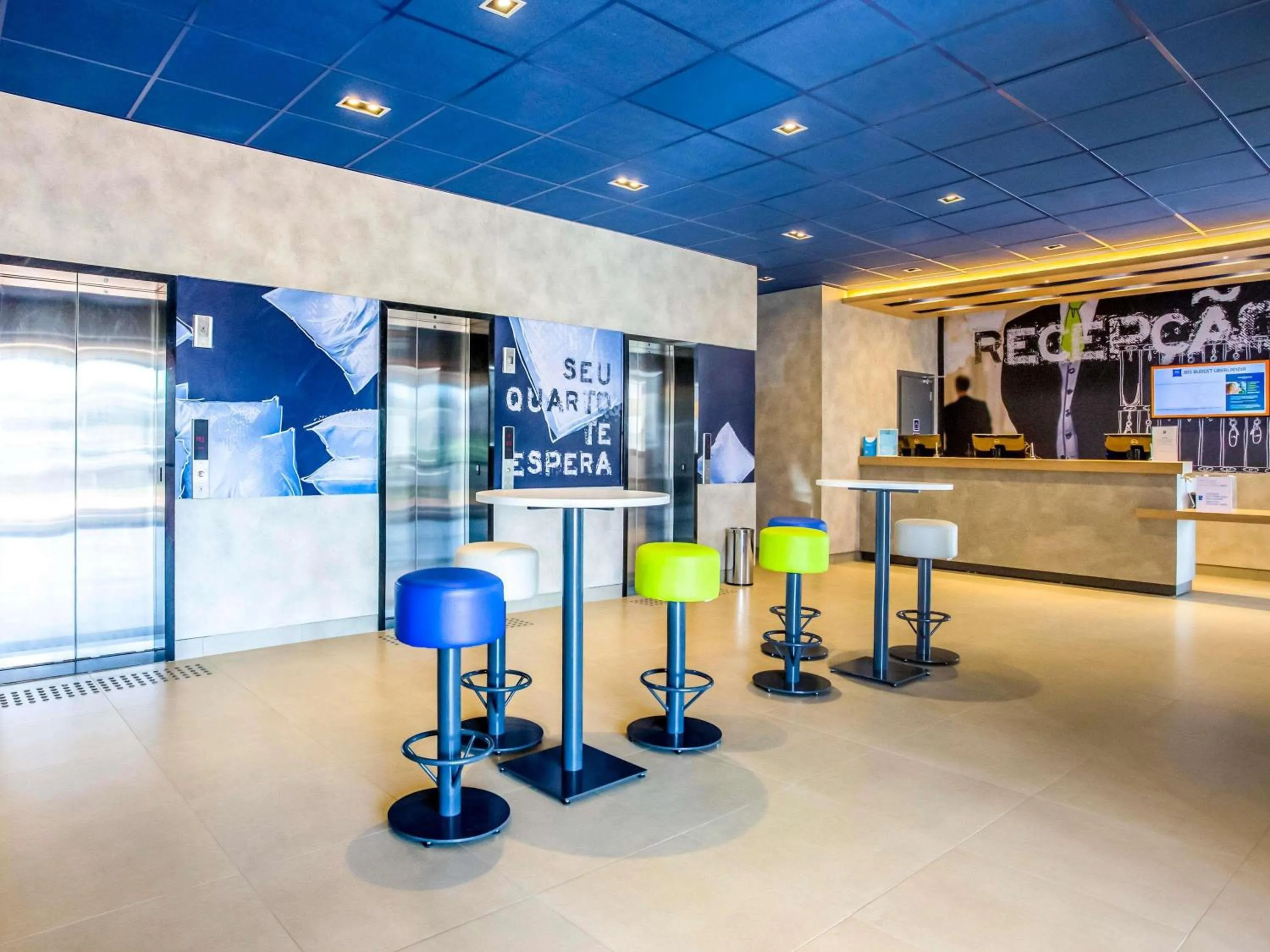 Lounge or bar in Ibis Budget Uberlândia