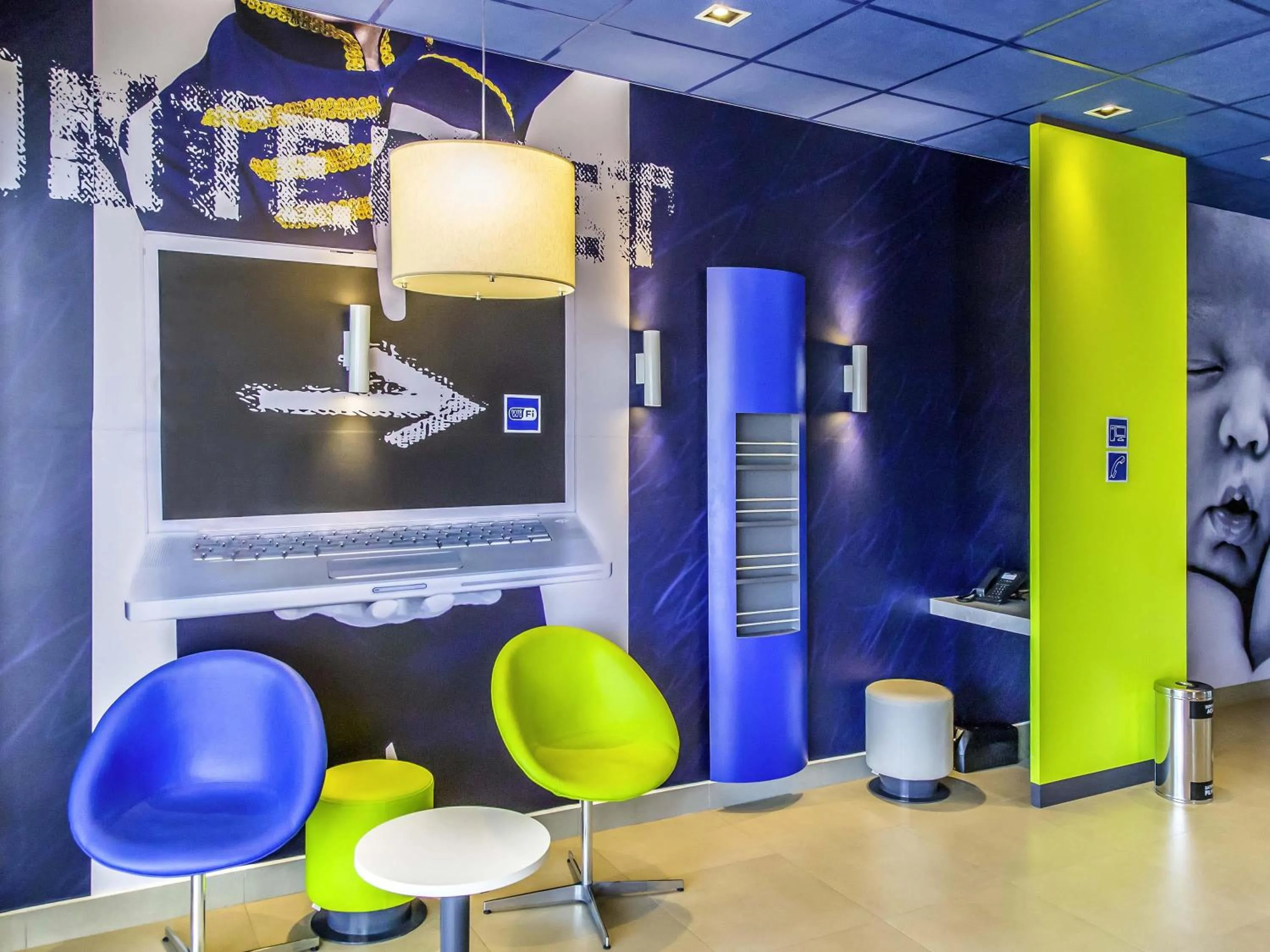 Lounge or bar in Ibis Budget Uberlândia