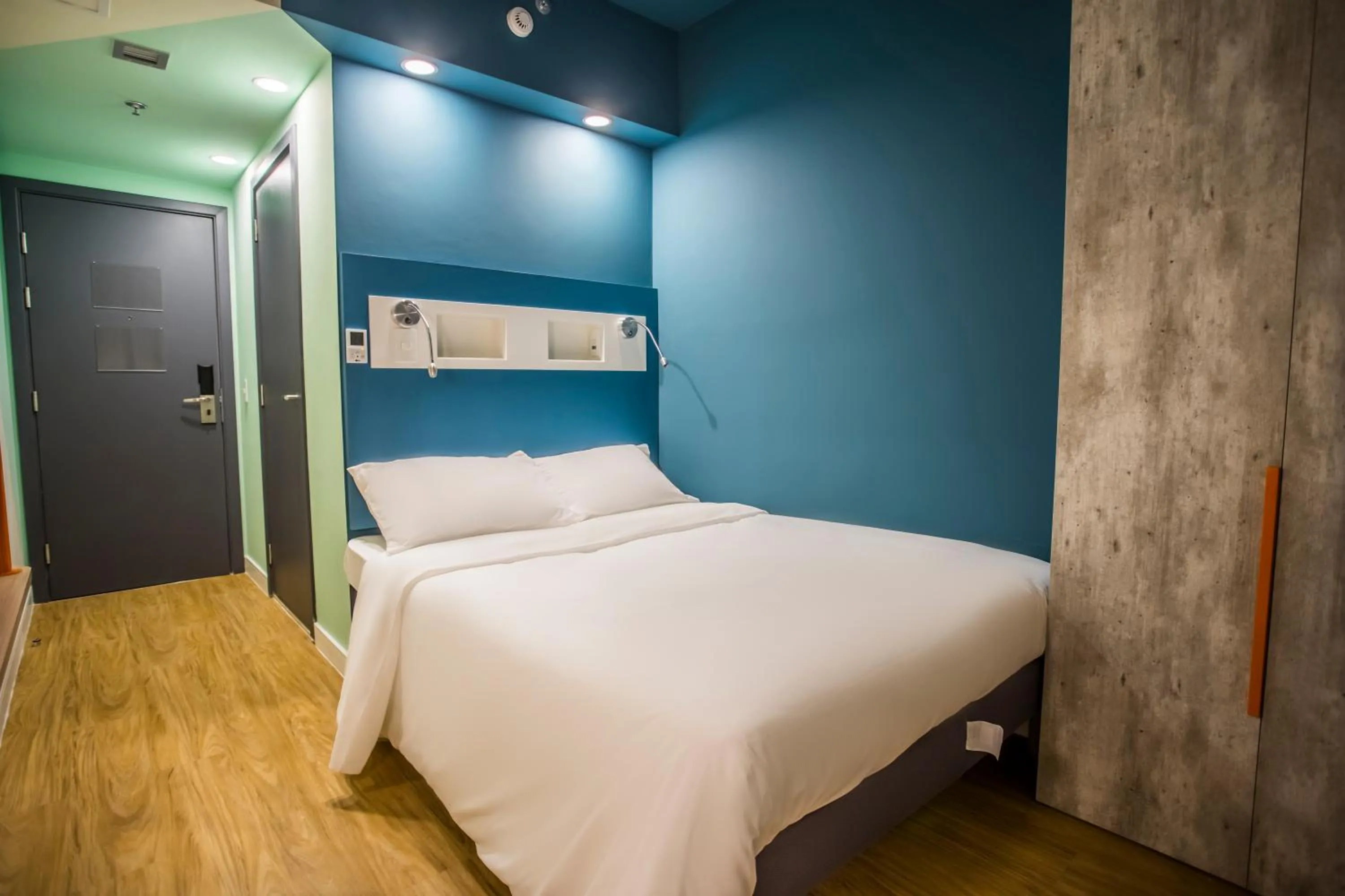 Property building, Bed in Ibis Budget Uberlândia