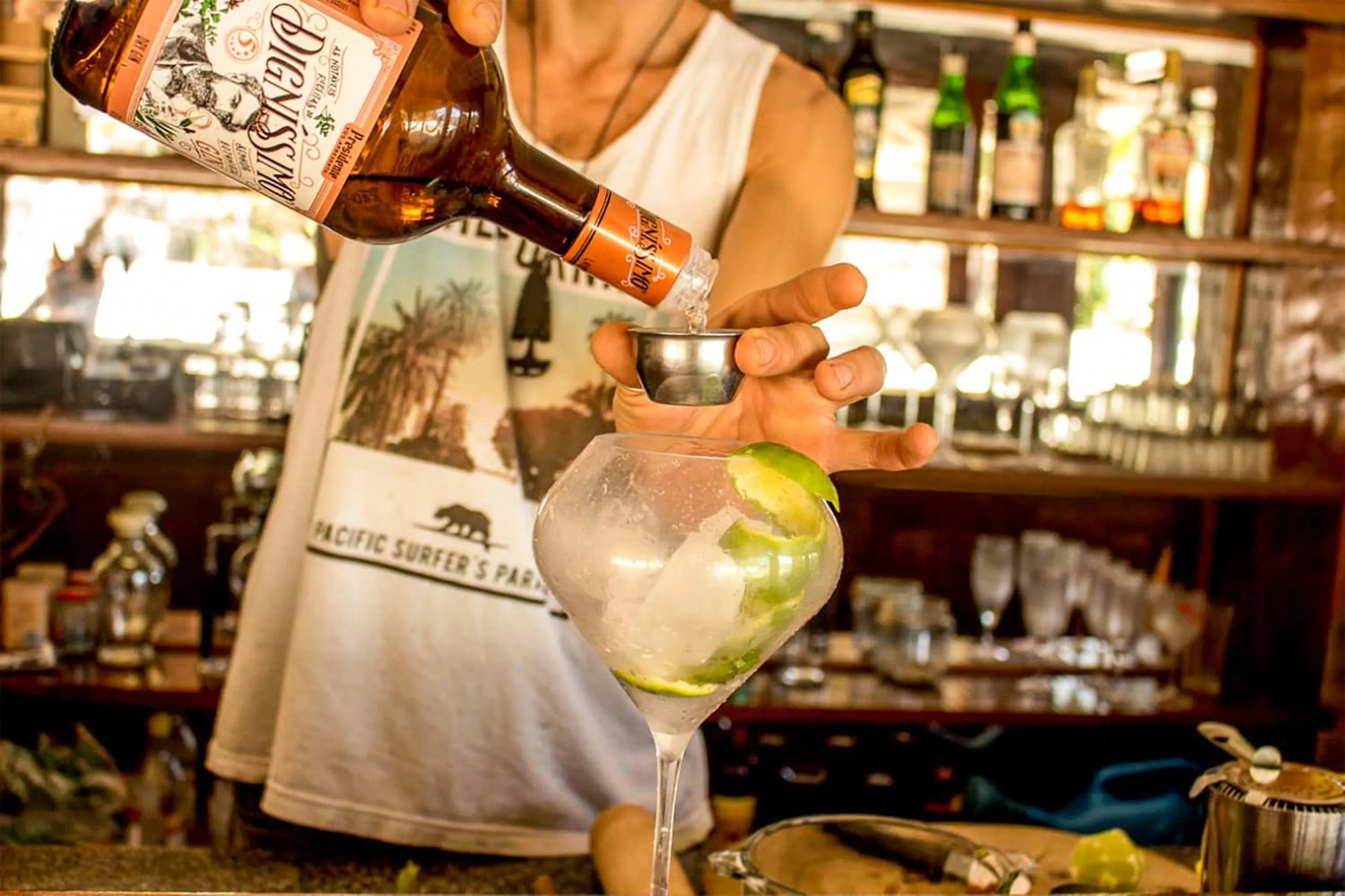 Lounge or bar in The Eco Palace Hostel