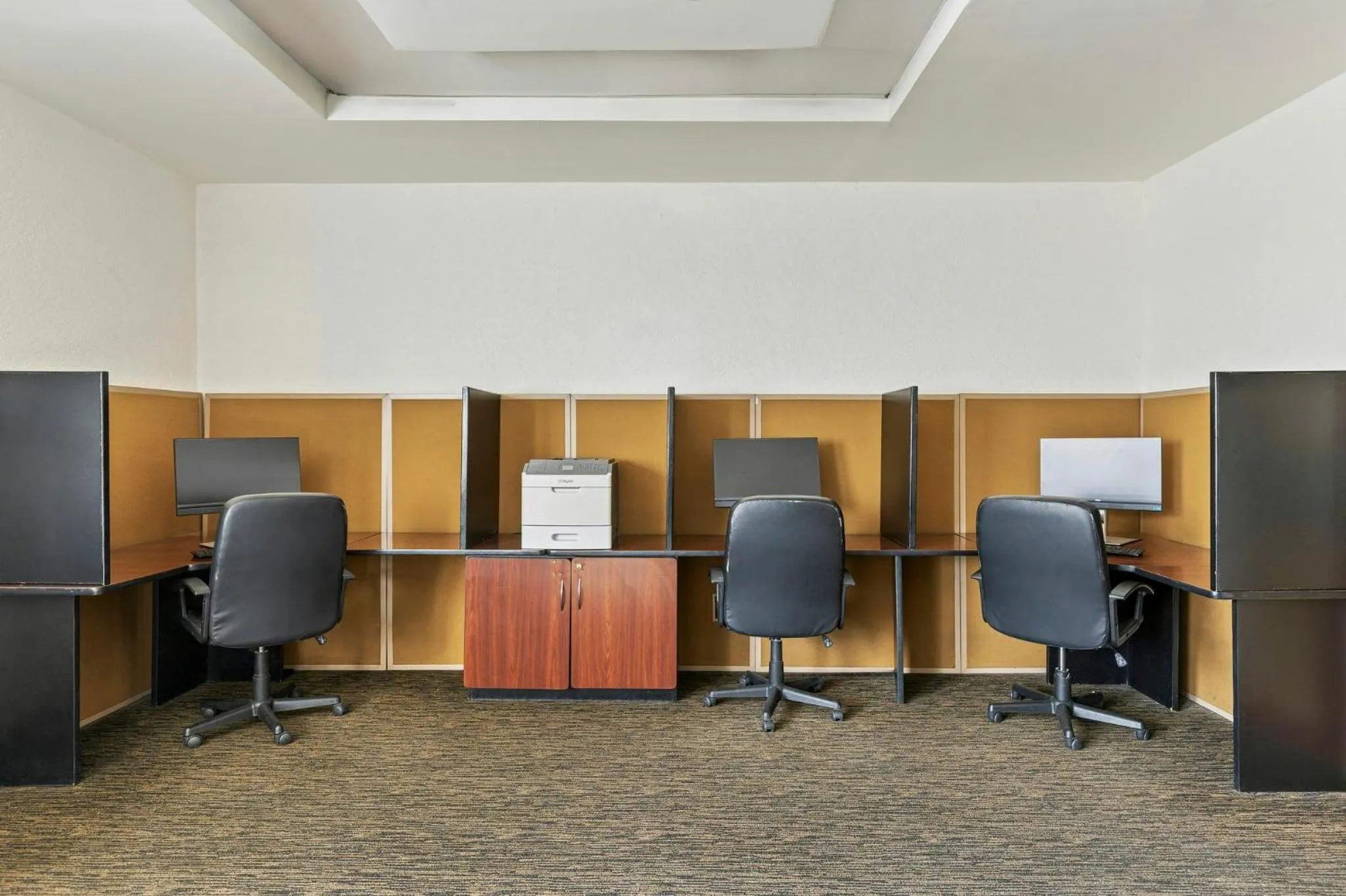 Photo of the whole room in Fiesta Inn Express Chihuahua