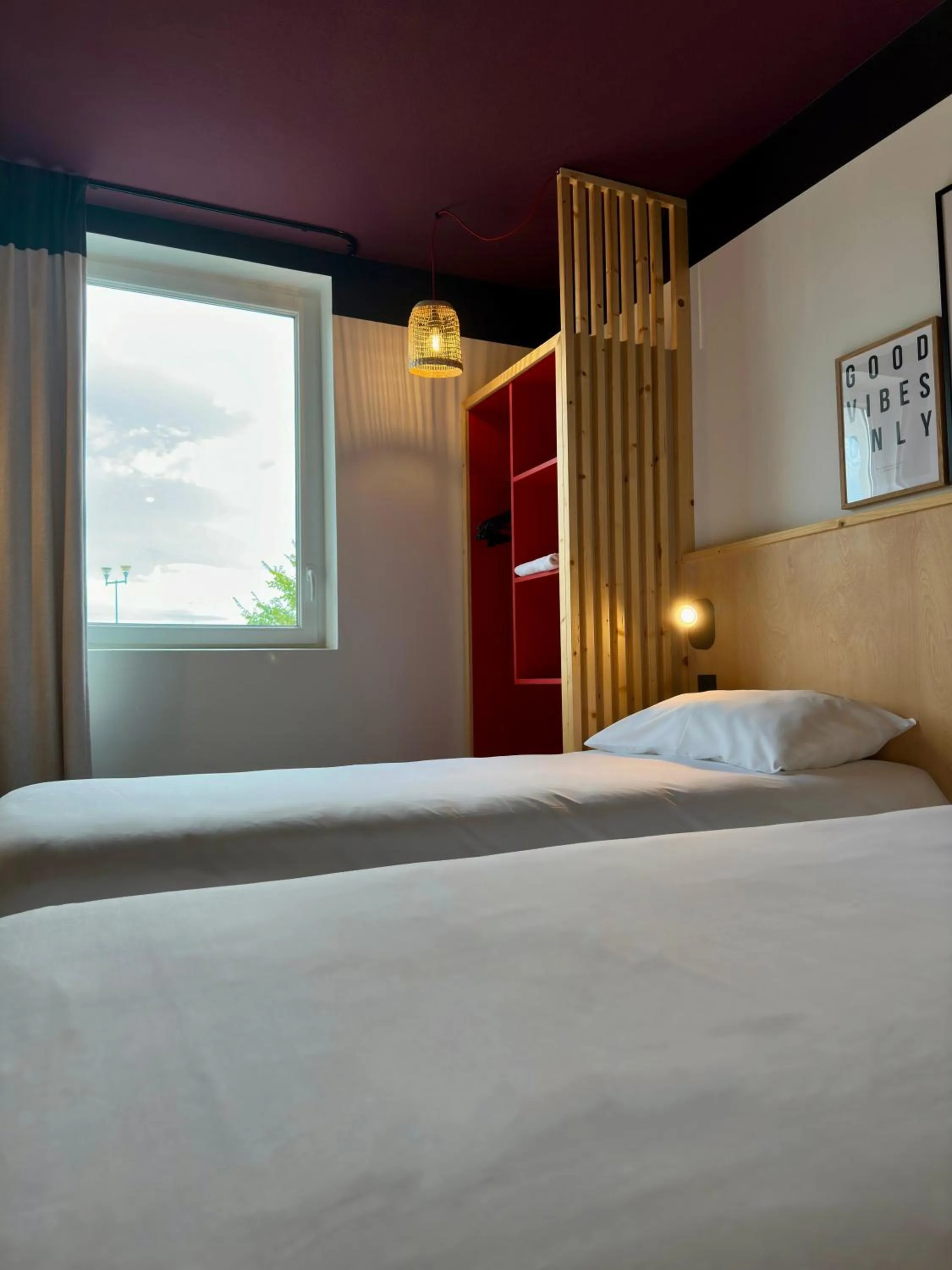 Bedroom, Bed in Greet hotel Bourg-en-Bresse Sud Montagnat