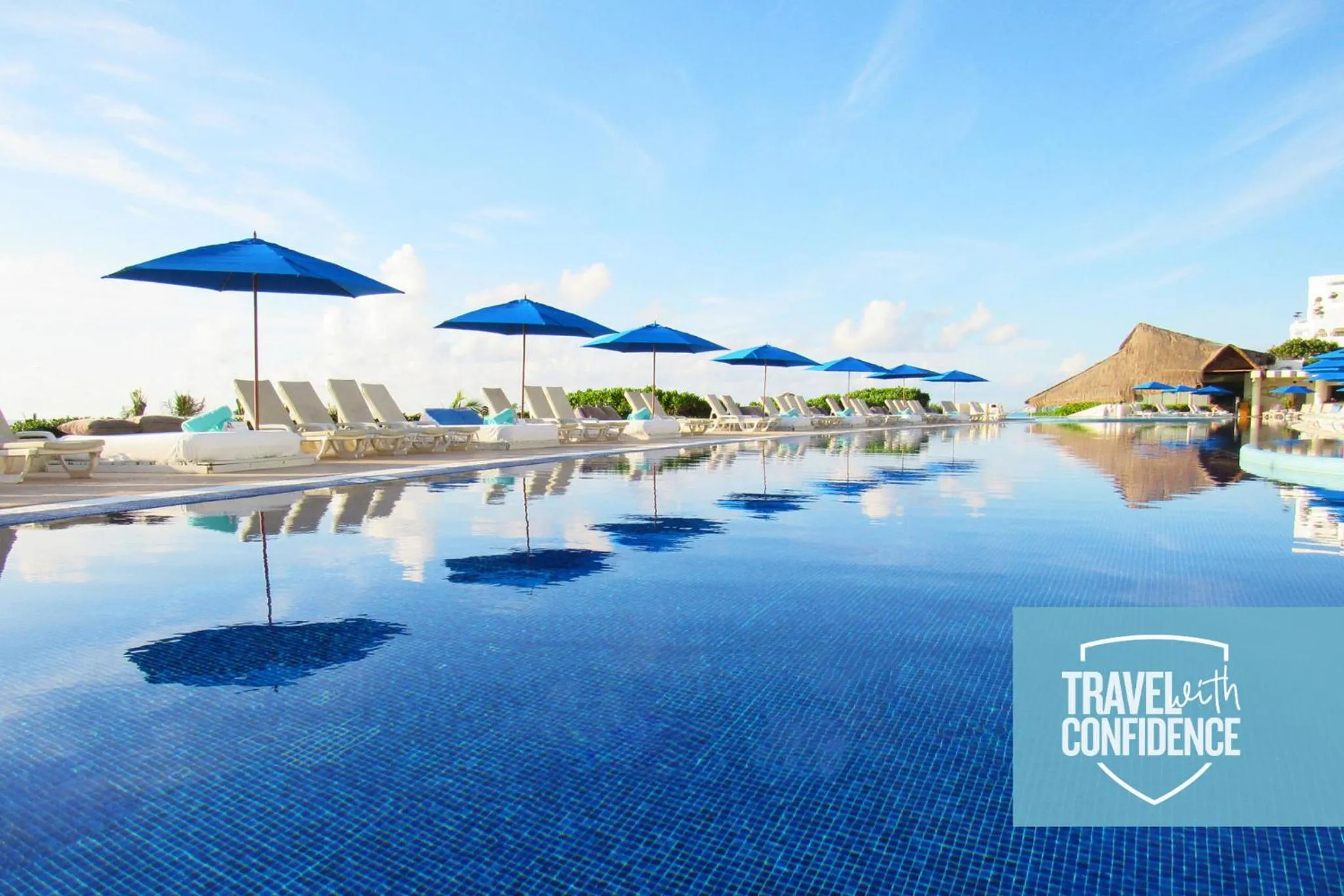 Swimming pool in Live Aqua Cancun - Adults Only - All-Inclusive