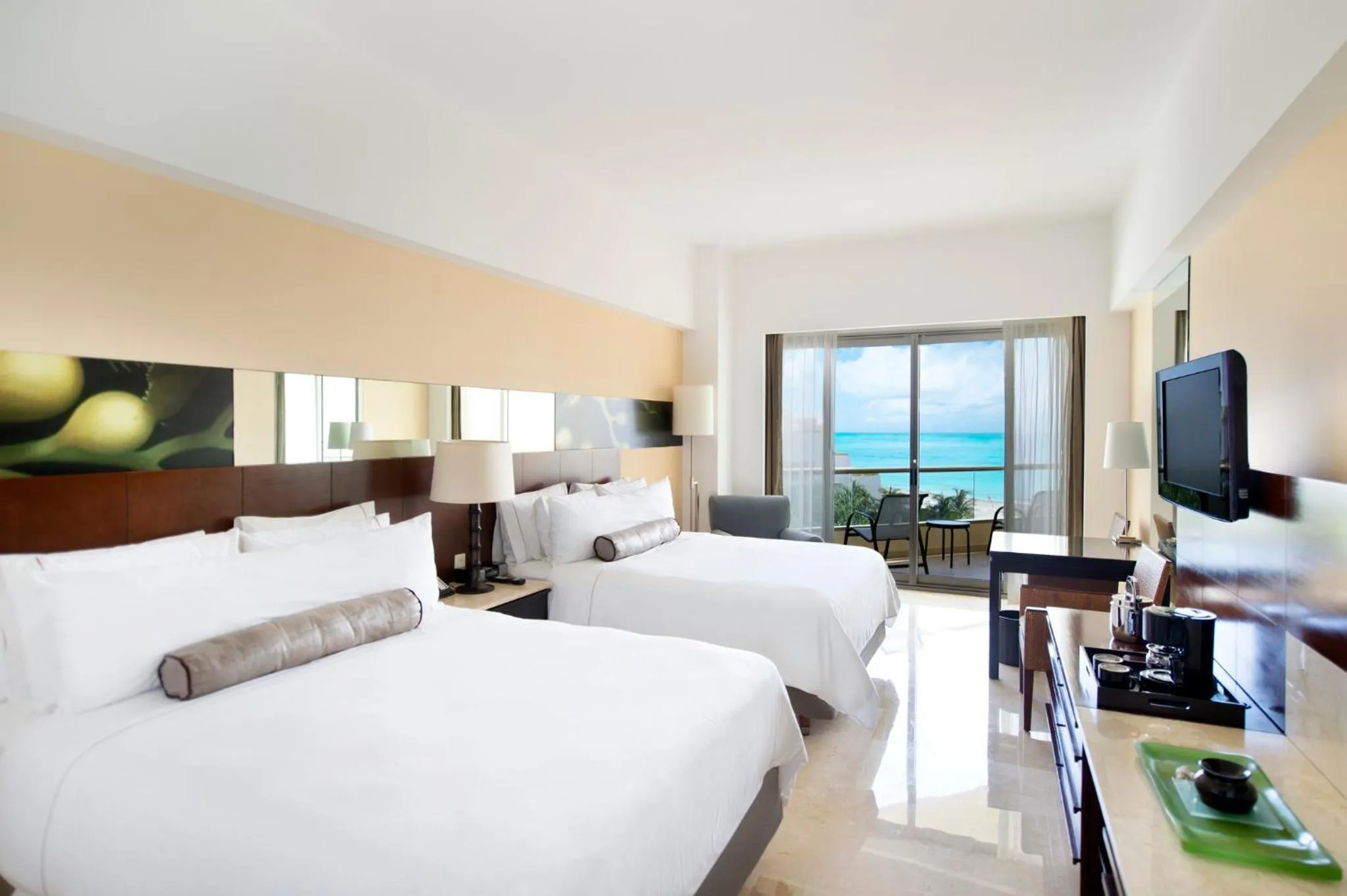Photo of the whole room, Bed in Live Aqua Cancun - Adults Only - All-Inclusive
