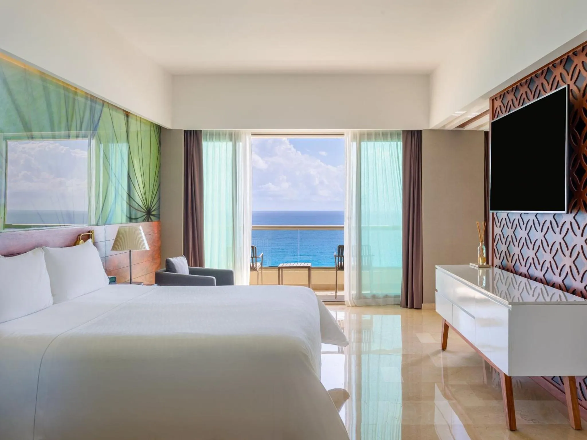 Photo of the whole room, Bed in Live Aqua Cancun - Adults Only - All-Inclusive