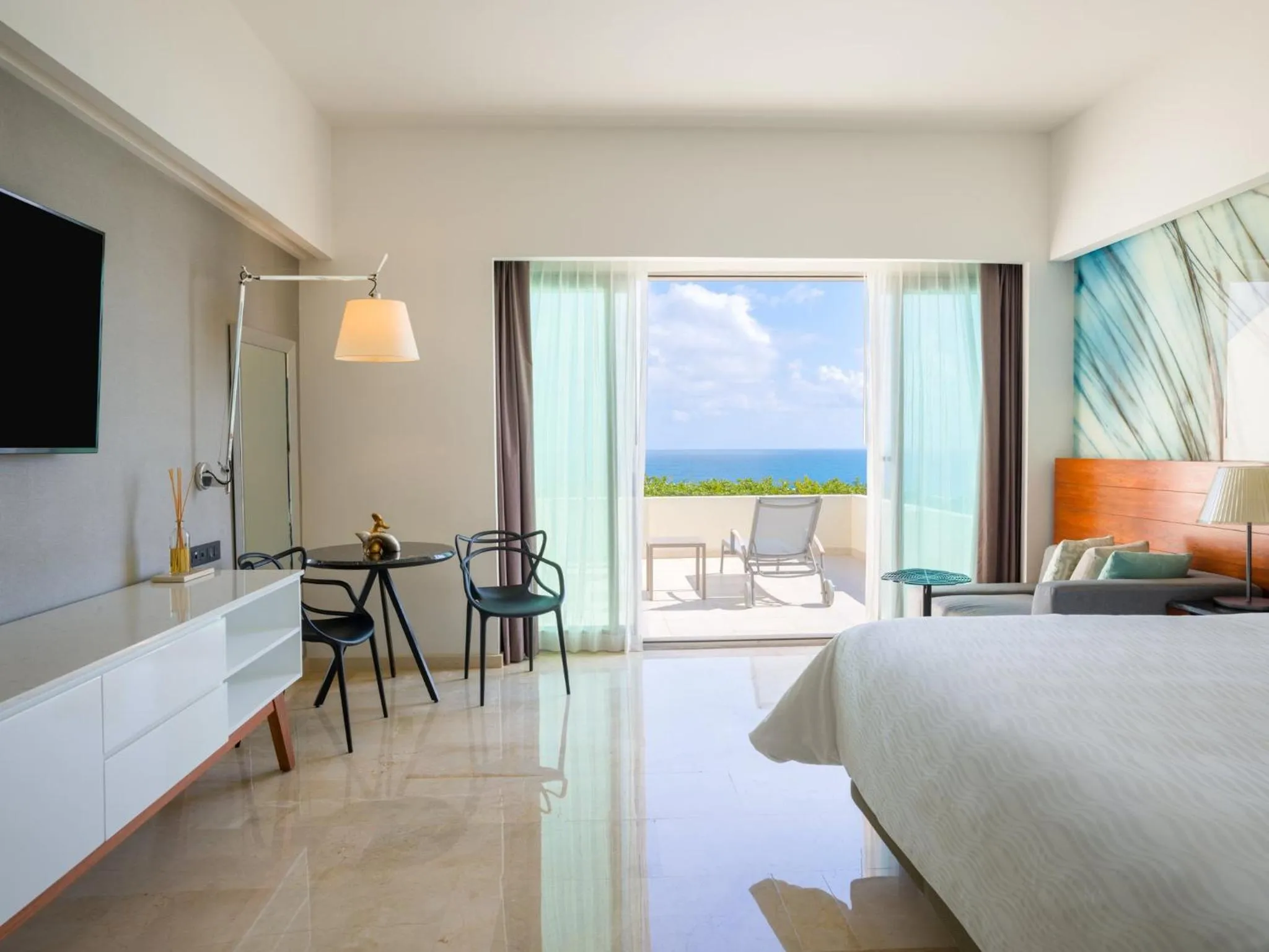 Photo of the whole room, Bed in Live Aqua Cancun - Adults Only - All-Inclusive
