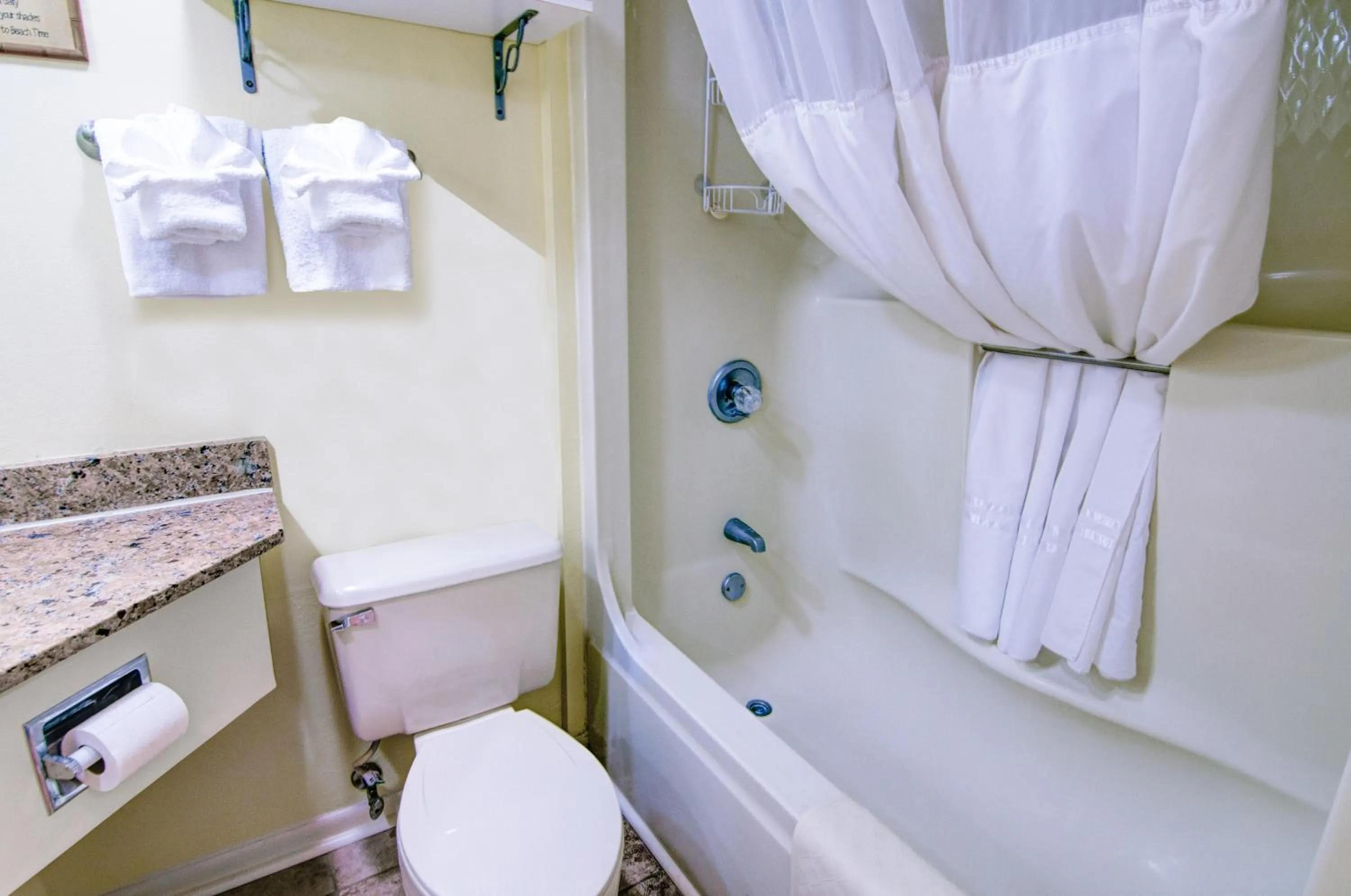Bathroom in Palms Resort