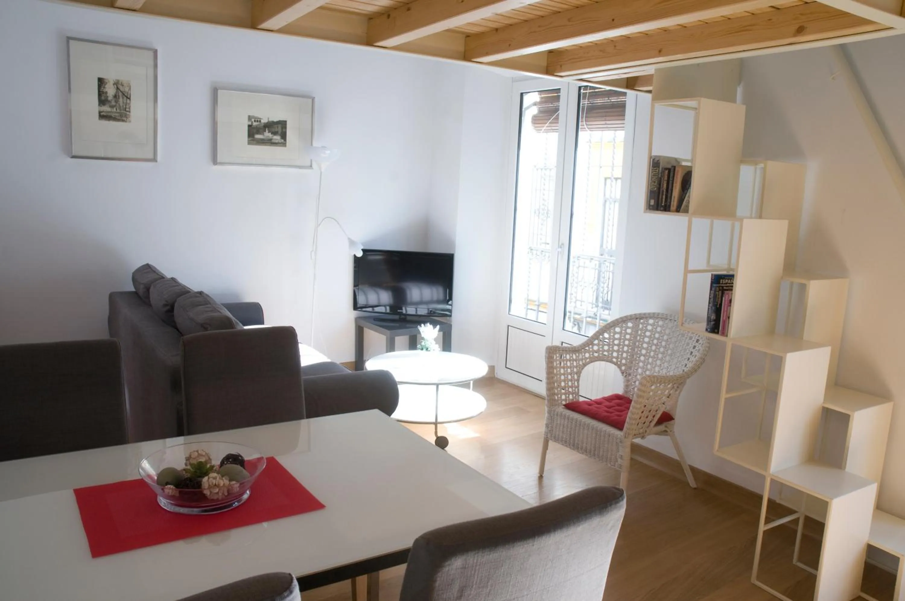 Seating area in Life Apartments Quintana