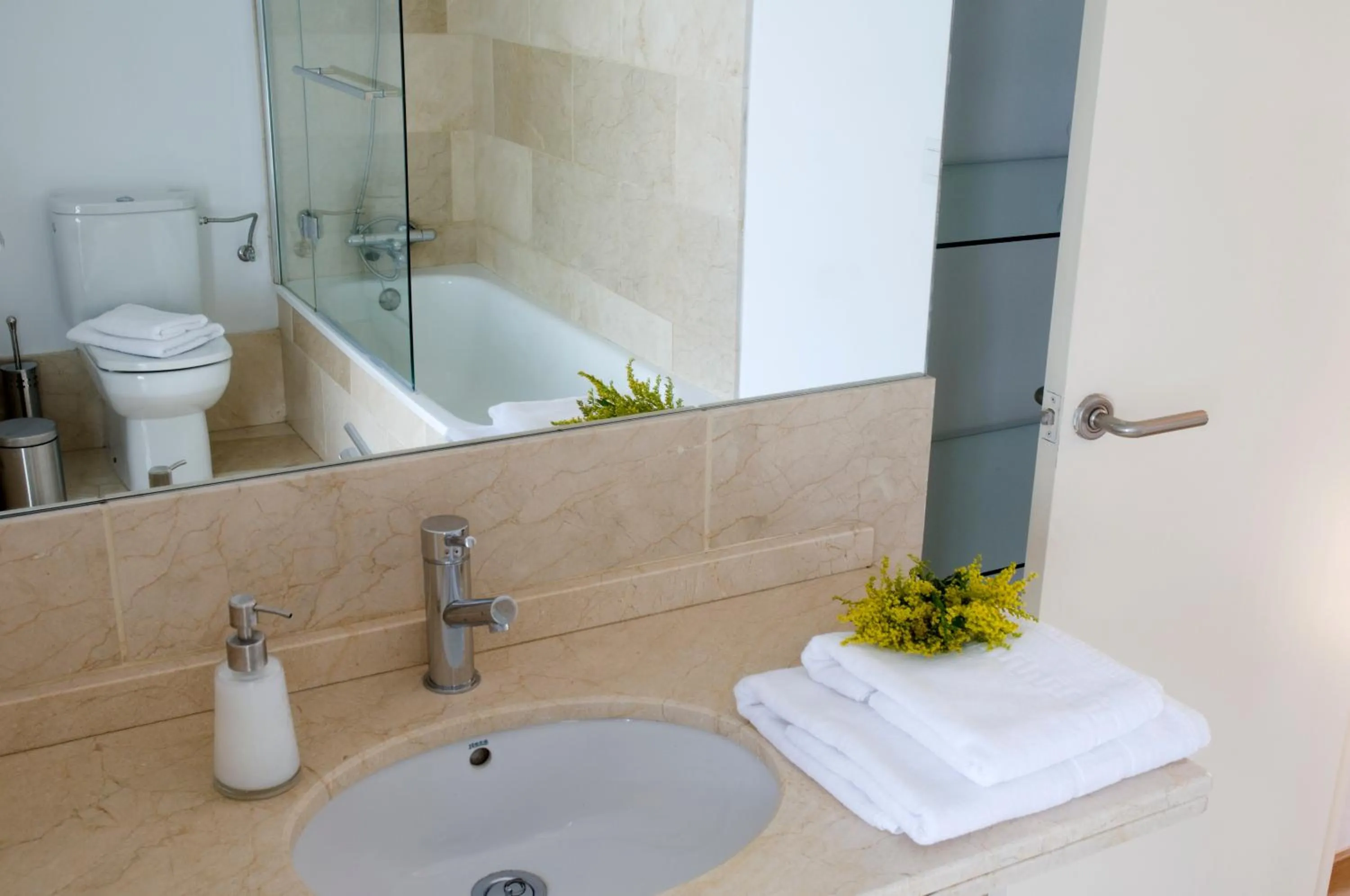 Bathroom in Life Apartments Quintana