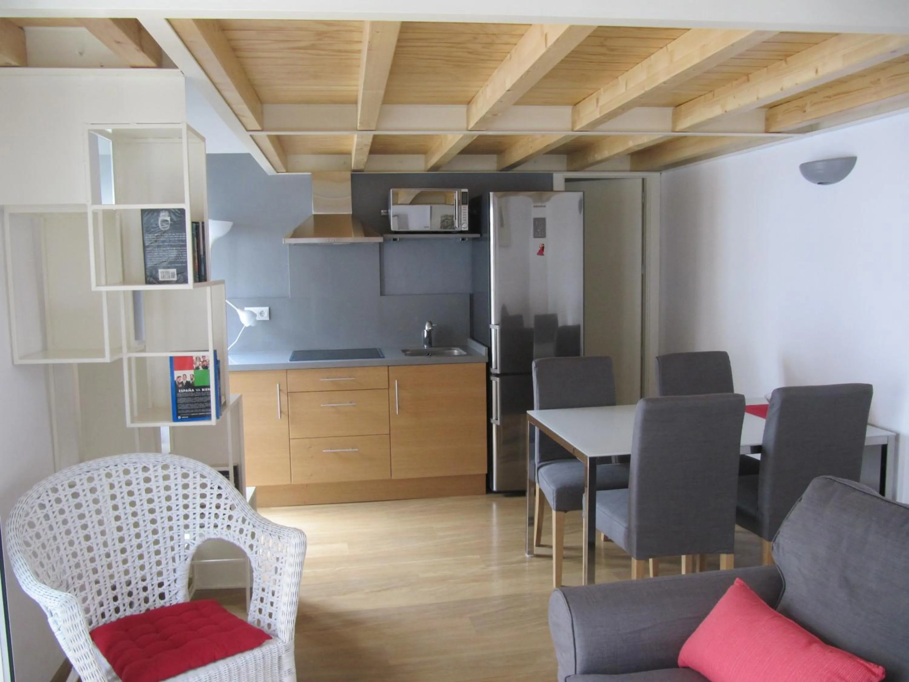 Photo of the whole room in Life Apartments Quintana