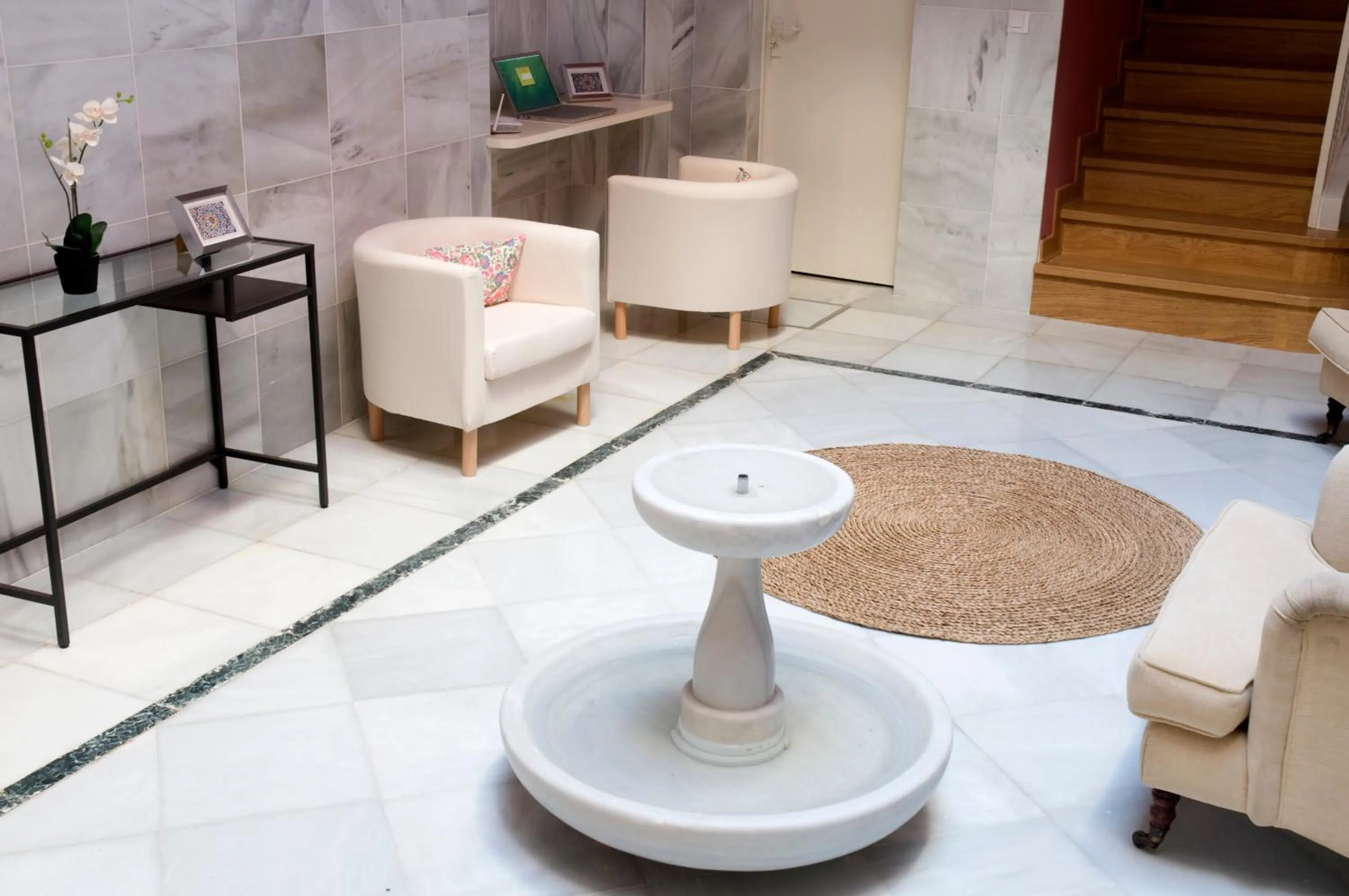 Lobby or reception in Life Apartments Quintana