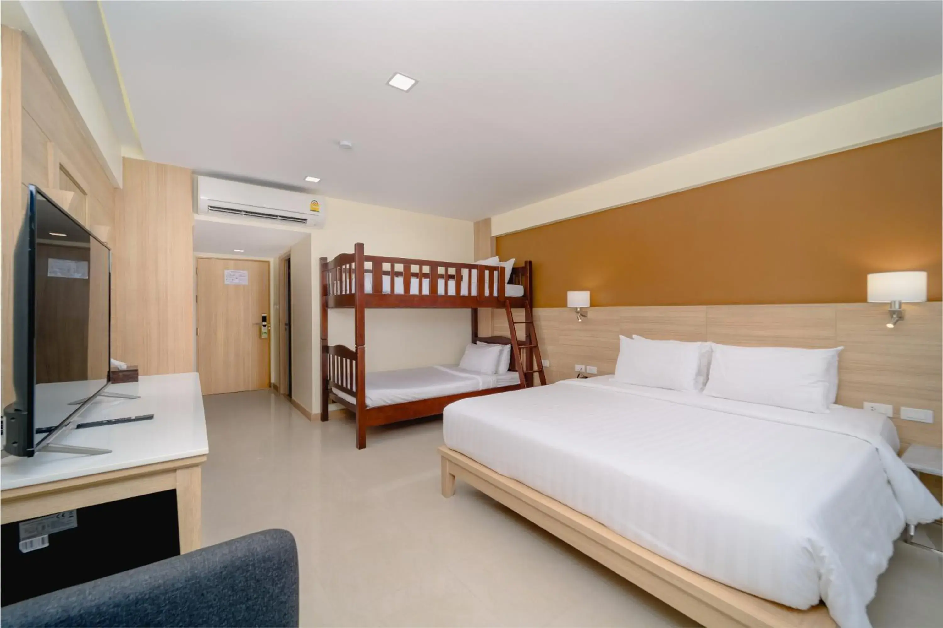 Deluxe Double Room & Bunk Bed in Aonang Buri Resort Deluxe Double Room & Bunk Bed in Aonang Buri Resort