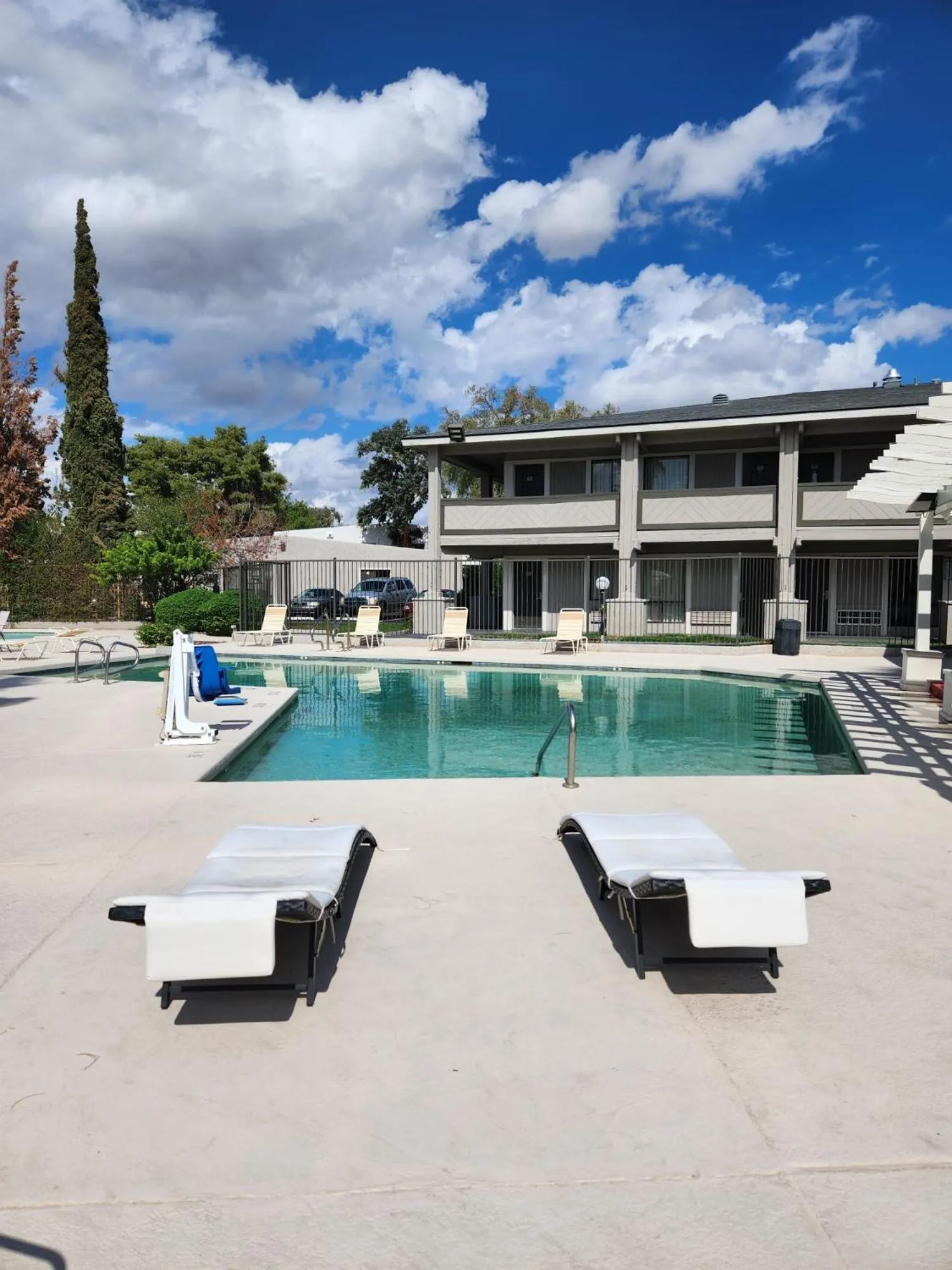 Pool view in Travelodge by Wyndham Phoenix North
