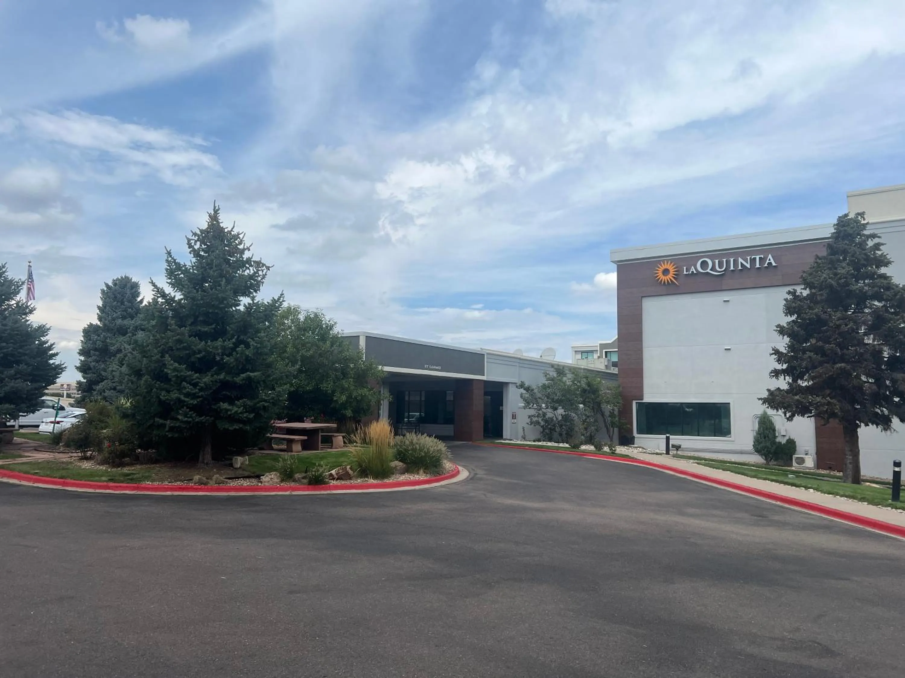 Property building in La Quinta by Wyndham Denver Englewood Tech Ctr