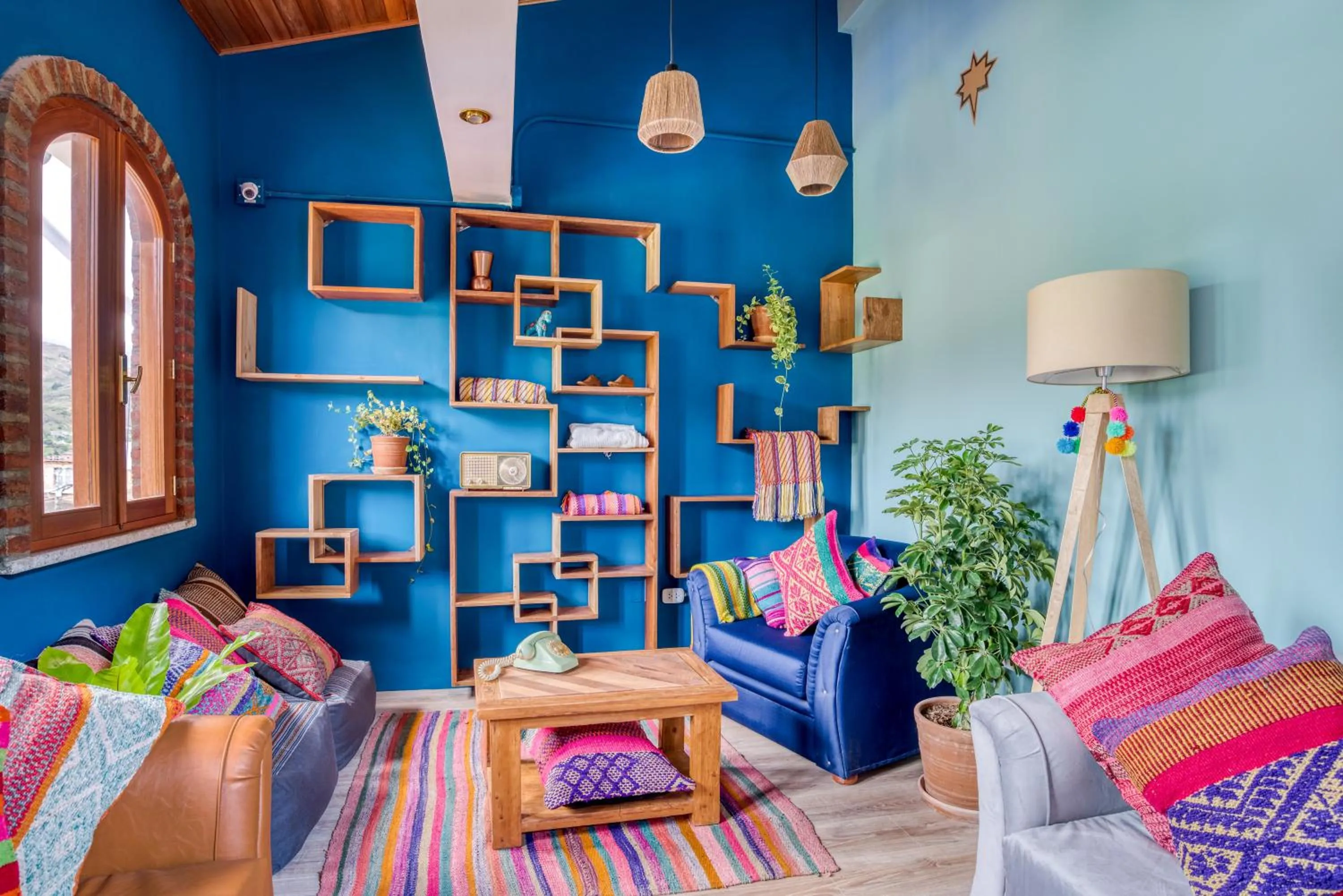 Library in Selina Huaraz