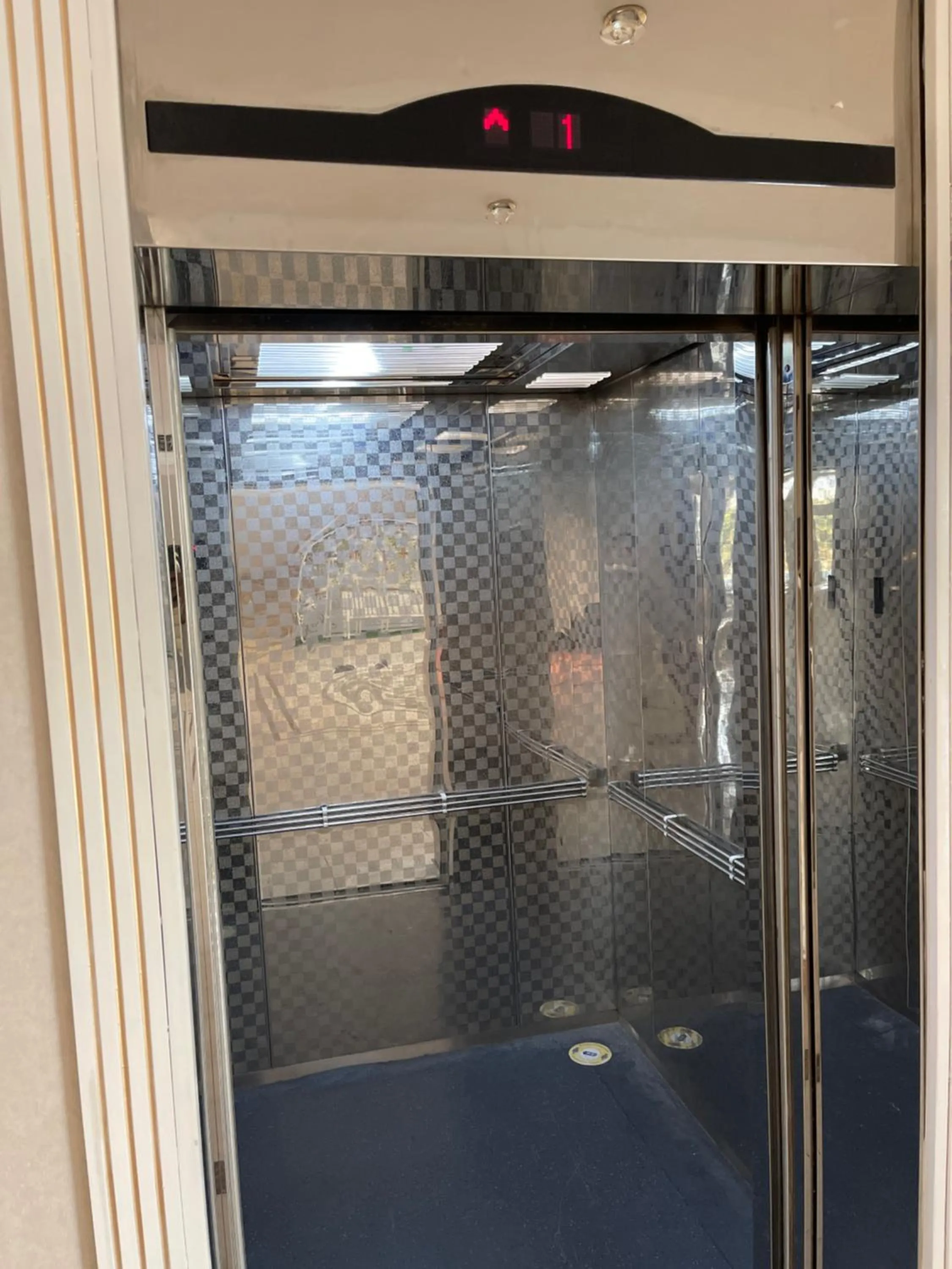 elevator in Abu Arena Hall