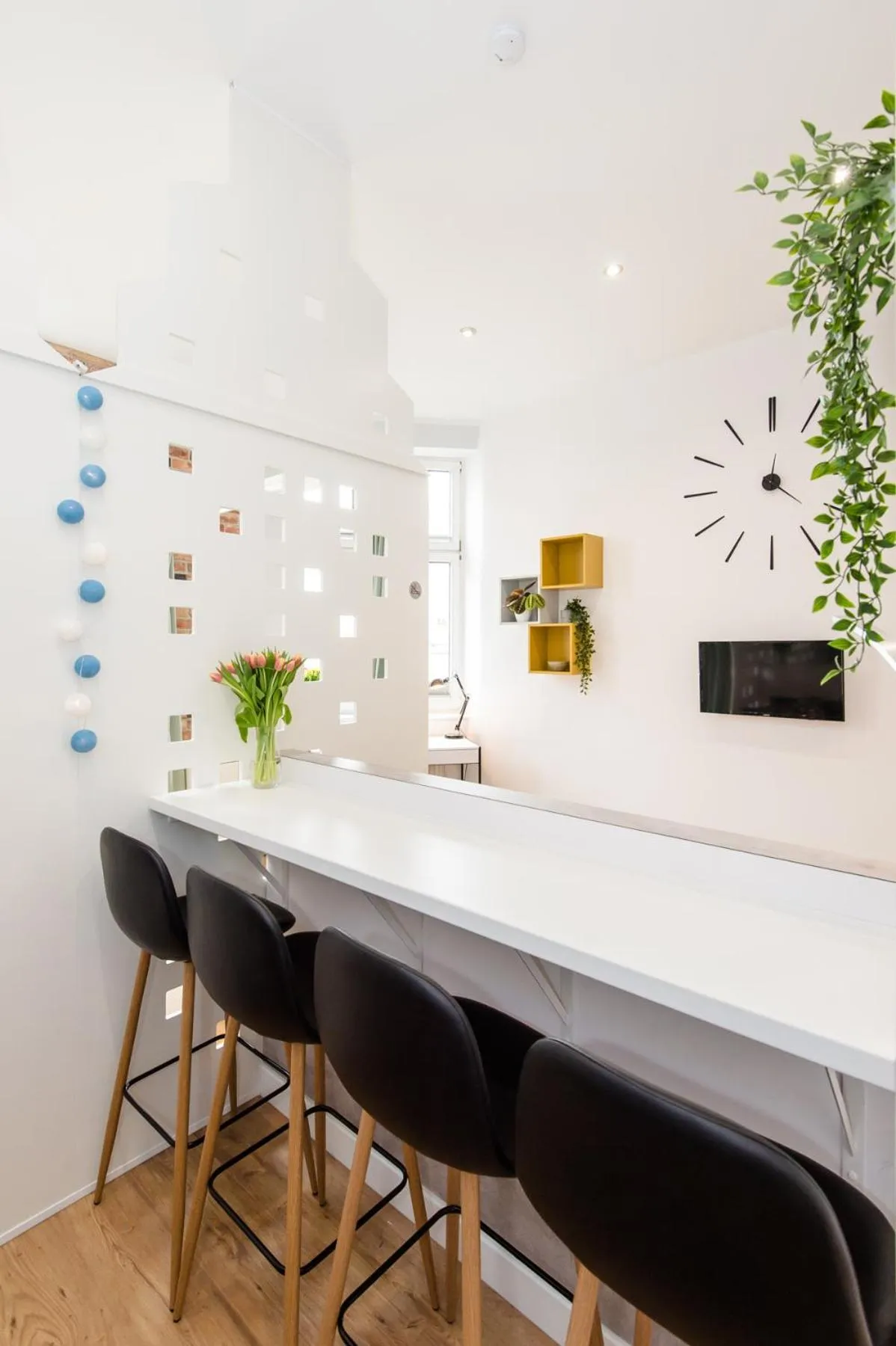 Dining area in Bliss Apartments