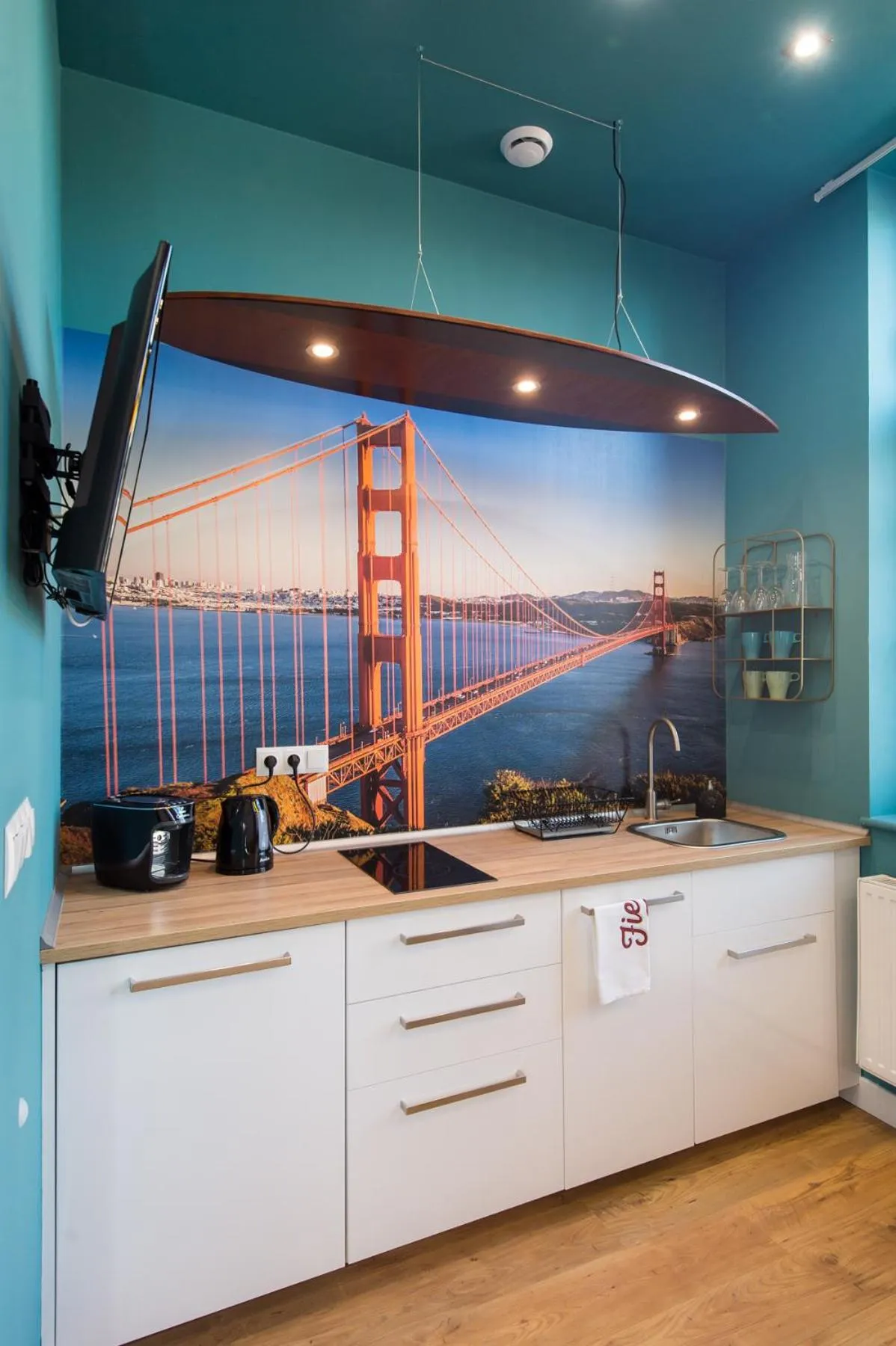 Coffee/tea facilities in Bliss Apartments